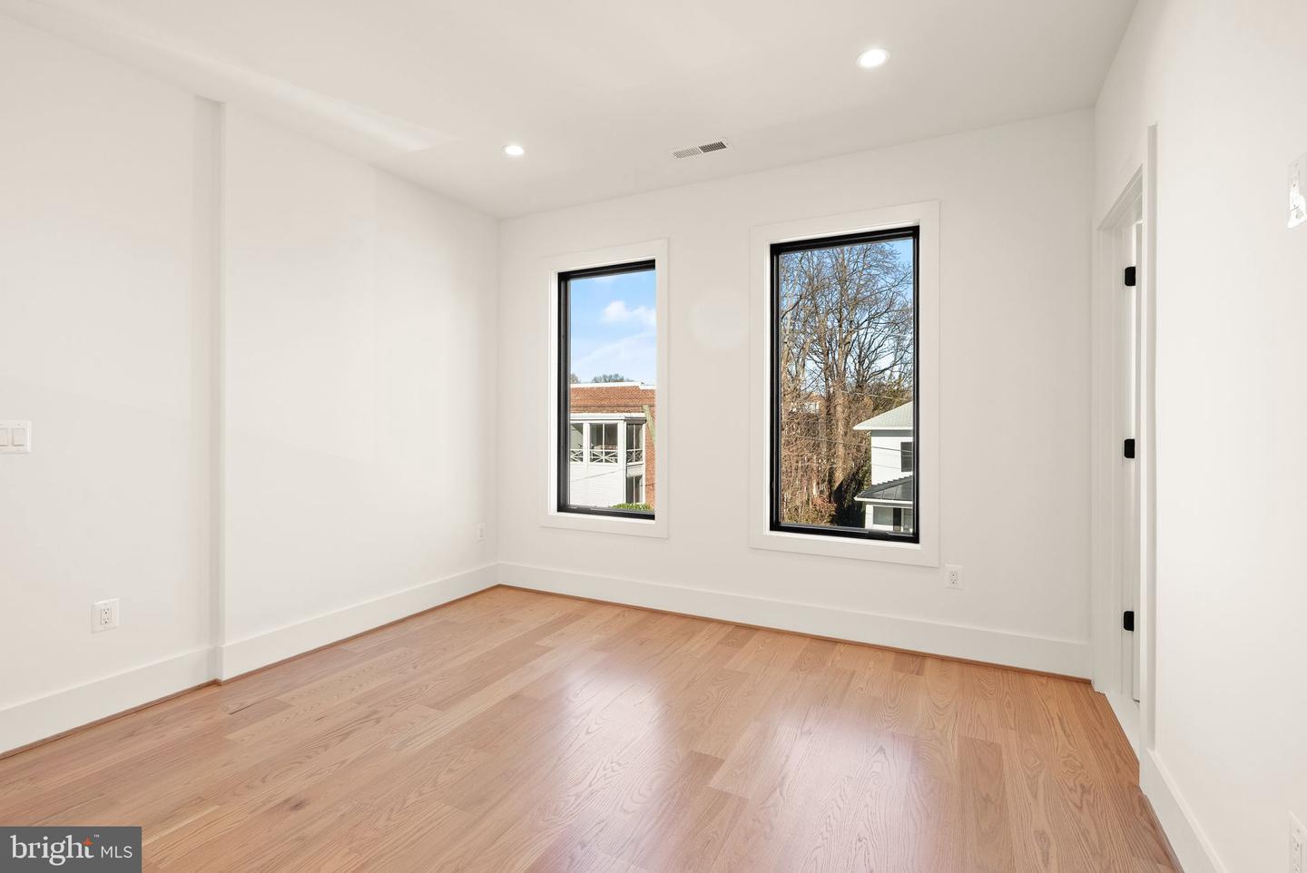 3108 6TH ST N, ARLINGTON, Virginia 22201, 8 Bedrooms Bedrooms, ,8 BathroomsBathrooms,Residential,For sale,3108 6TH ST N,VAAR2066020 MLS # VAAR2066020 3108 6TH ST N, ARLINGTON, Virginia 22201, 8 Bedrooms Bedrooms, ,8 BathroomsBathrooms,Residential,For sale,3108 6TH ST N,VAAR2066020 MLS # VAAR2066020