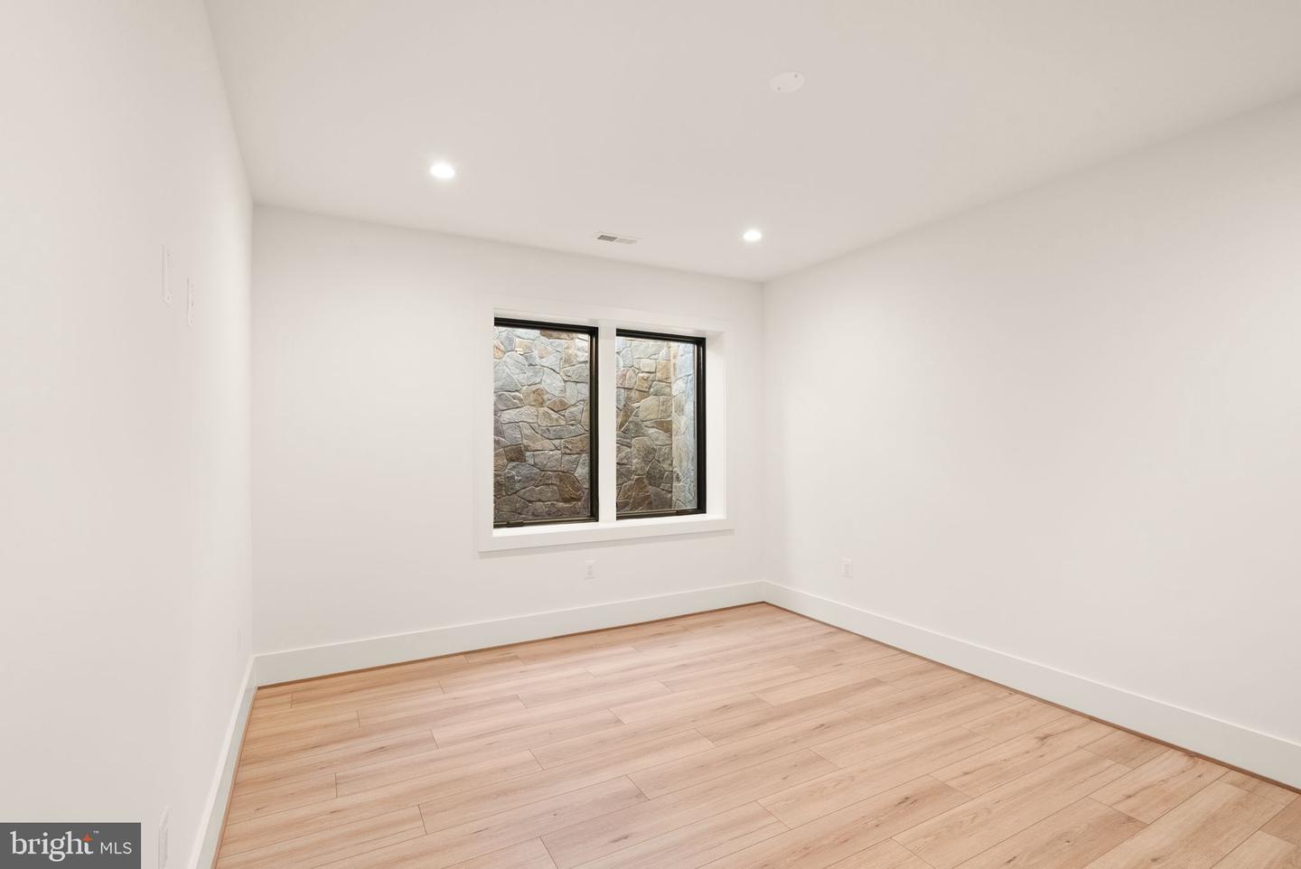 3108 6TH ST N, ARLINGTON, Virginia 22201, 8 Bedrooms Bedrooms, ,8 BathroomsBathrooms,Residential,For sale,3108 6TH ST N,VAAR2066020 MLS # VAAR2066020 3108 6TH ST N, ARLINGTON, Virginia 22201, 8 Bedrooms Bedrooms, ,8 BathroomsBathrooms,Residential,For sale,3108 6TH ST N,VAAR2066020 MLS # VAAR2066020