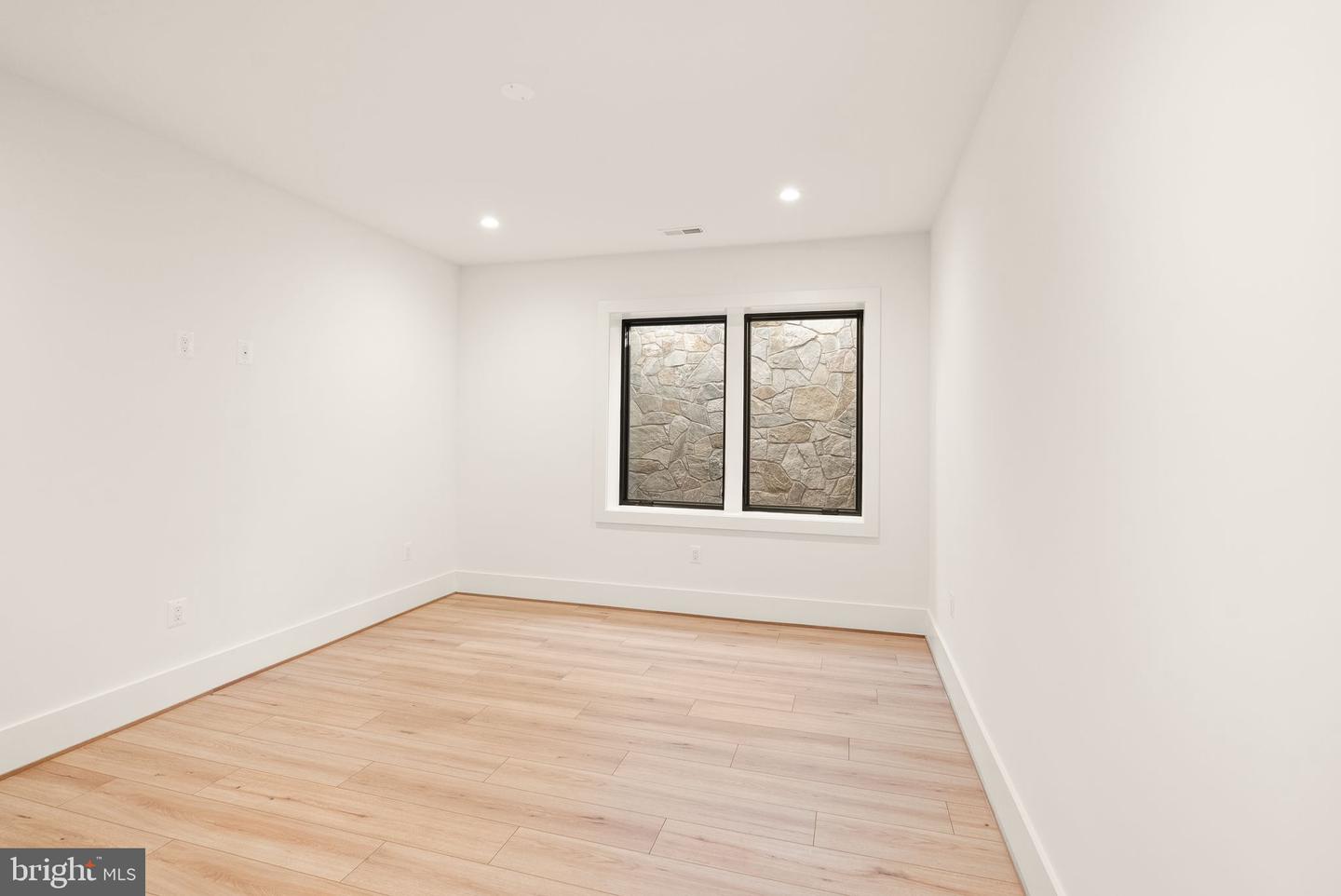 3108 6TH ST N, ARLINGTON, Virginia 22201, 8 Bedrooms Bedrooms, ,8 BathroomsBathrooms,Residential,For sale,3108 6TH ST N,VAAR2066020 MLS # VAAR2066020 3108 6TH ST N, ARLINGTON, Virginia 22201, 8 Bedrooms Bedrooms, ,8 BathroomsBathrooms,Residential,For sale,3108 6TH ST N,VAAR2066020 MLS # VAAR2066020