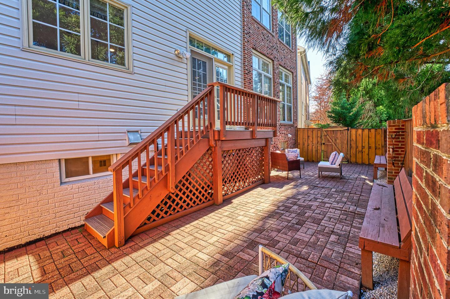 7204 LYNDAM HILL CIR, LORTON, Virginia 22079, 5 Bedrooms Bedrooms, ,3 BathroomsBathrooms,Residential,For sale,7204 LYNDAM HILL CIR,VAFX2279044 MLS # VAFX2279044 7204 LYNDAM HILL CIR, LORTON, Virginia 22079, 5 Bedrooms Bedrooms, ,3 BathroomsBathrooms,Residential,For sale,7204 LYNDAM HILL CIR,VAFX2279044 MLS # VAFX2279044