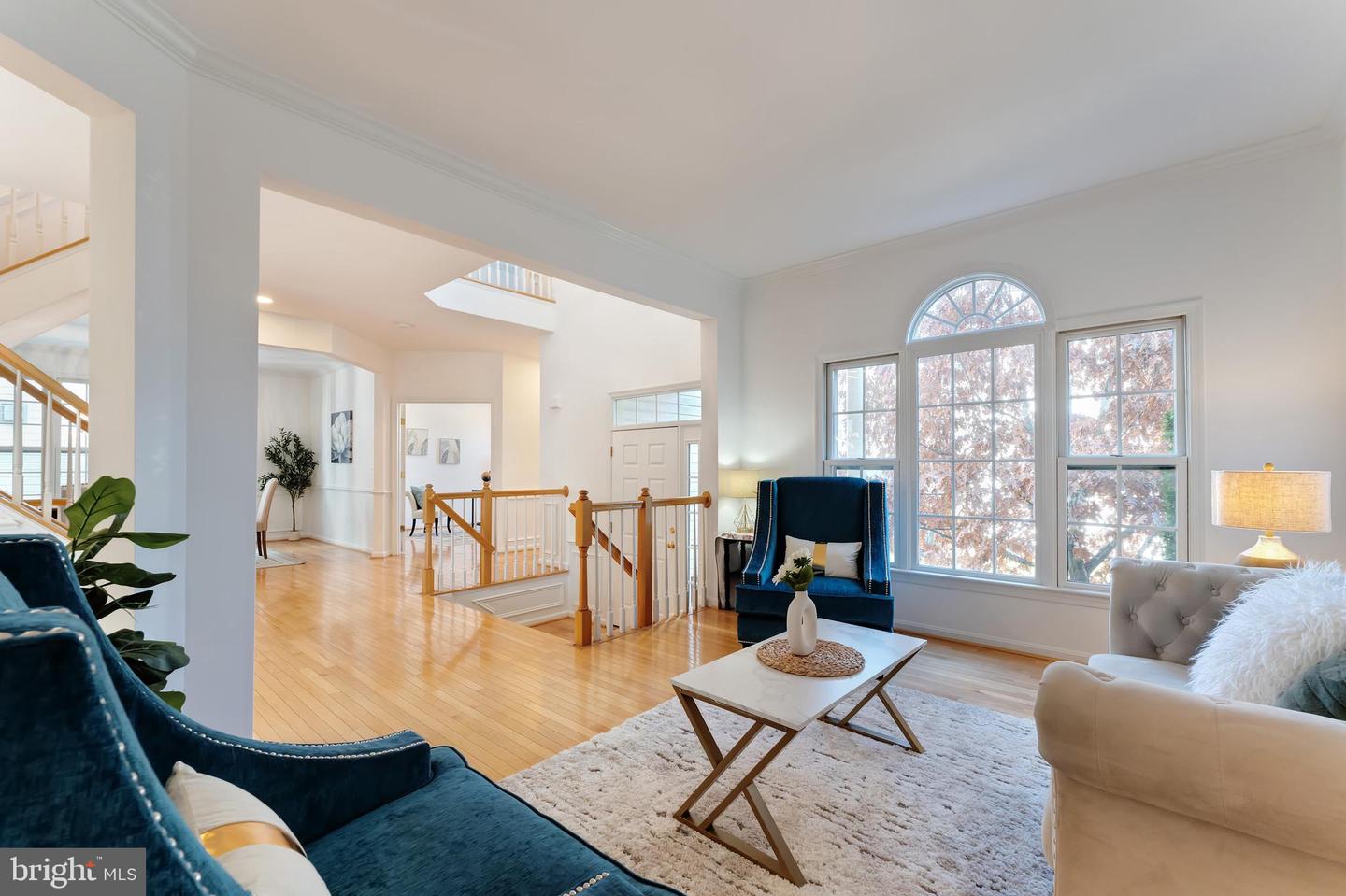 7204 LYNDAM HILL CIR, LORTON, Virginia 22079, 5 Bedrooms Bedrooms, ,3 BathroomsBathrooms,Residential,For sale,7204 LYNDAM HILL CIR,VAFX2279044 MLS # VAFX2279044 7204 LYNDAM HILL CIR, LORTON, Virginia 22079, 5 Bedrooms Bedrooms, ,3 BathroomsBathrooms,Residential,For sale,7204 LYNDAM HILL CIR,VAFX2279044 MLS # VAFX2279044