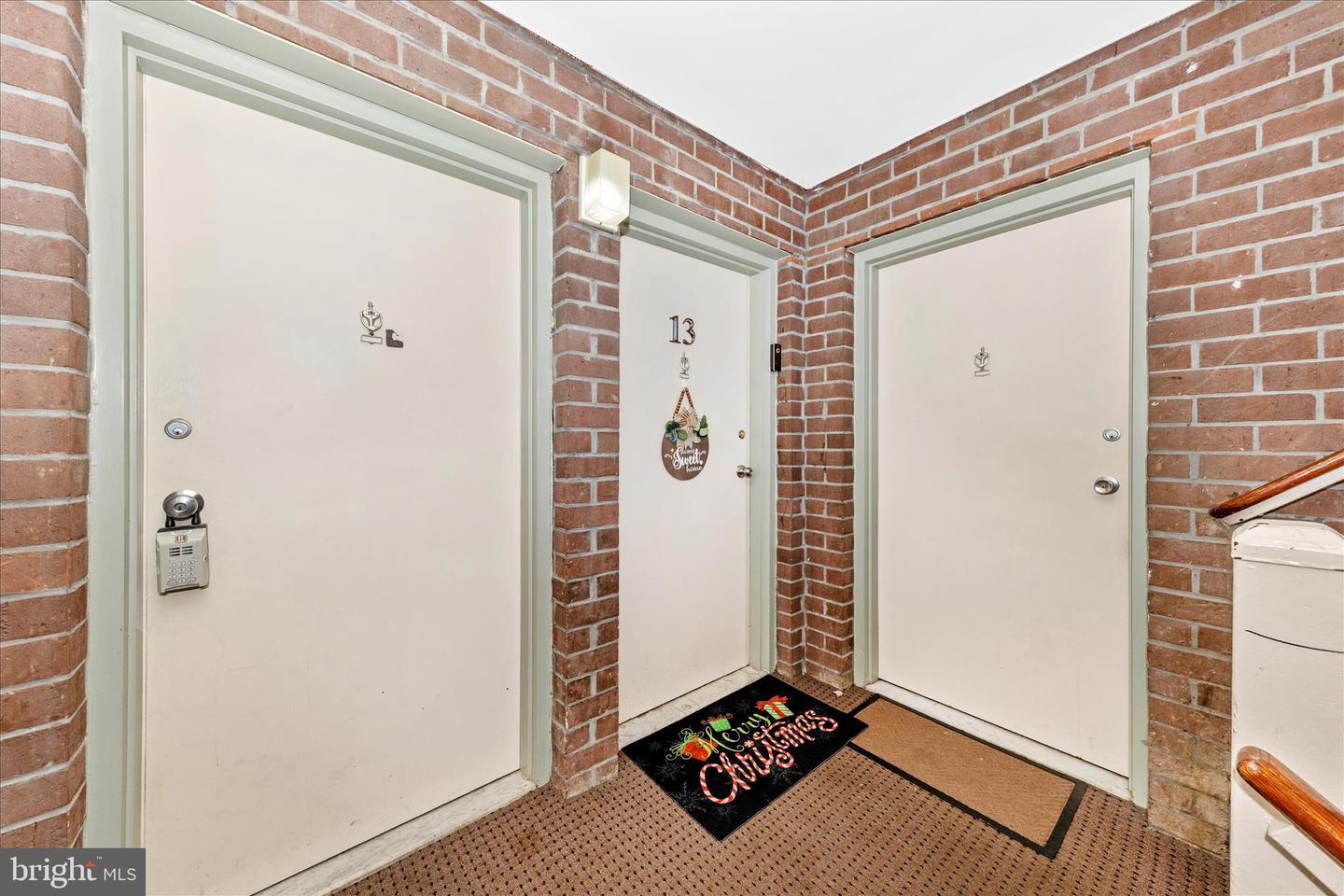 3316 WOODBURN VILLAGE DR #12, ANNANDALE, Virginia 22003, 2 Bedrooms Bedrooms, ,1 BathroomBathrooms,Residential,For sale,3316 WOODBURN VILLAGE DR #12,VAFX2279220 MLS # VAFX2279220