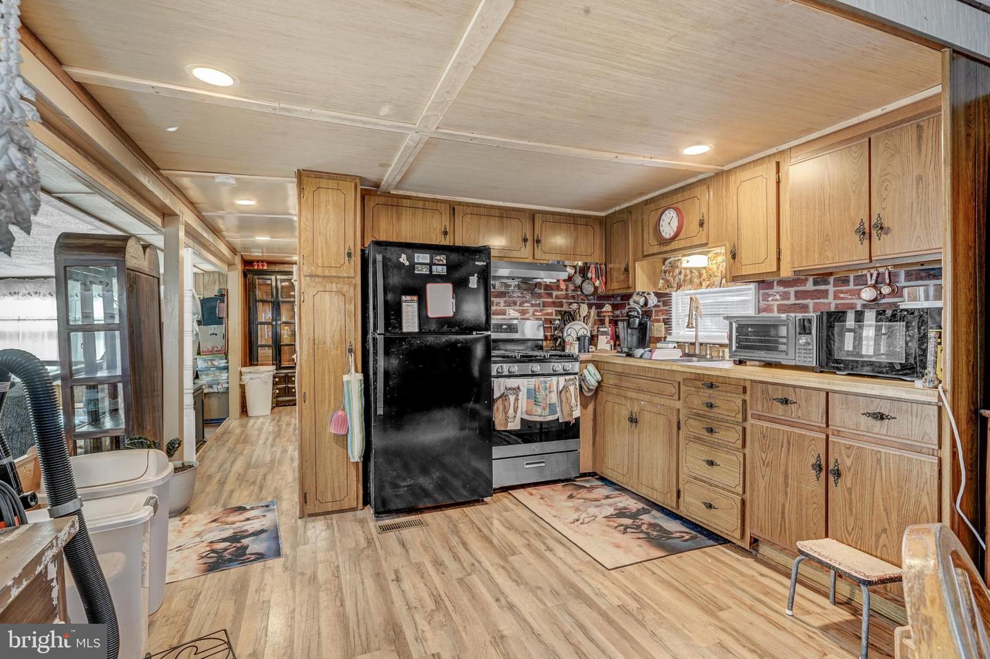 5372 MCCLEARY DR, CHINCOTEAGUE ISLAND, Virginia 23336, 2 Bedrooms Bedrooms, ,2 BathroomsBathrooms,Residential,For sale,5372 MCCLEARY DR,VAAC2002400 MLS # VAAC2002400 5372 MCCLEARY DR, CHINCOTEAGUE ISLAND, Virginia 23336, 2 Bedrooms Bedrooms, ,2 BathroomsBathrooms,Residential,For sale,5372 MCCLEARY DR,VAAC2002400 MLS # VAAC2002400