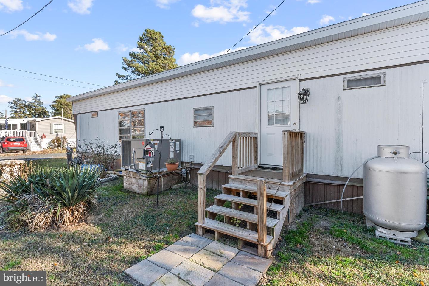 5372 MCCLEARY DR, CHINCOTEAGUE ISLAND, Virginia 23336, 2 Bedrooms Bedrooms, ,2 BathroomsBathrooms,Residential,For sale,5372 MCCLEARY DR,VAAC2002400 MLS # VAAC2002400 5372 MCCLEARY DR, CHINCOTEAGUE ISLAND, Virginia 23336, 2 Bedrooms Bedrooms, ,2 BathroomsBathrooms,Residential,For sale,5372 MCCLEARY DR,VAAC2002400 MLS # VAAC2002400