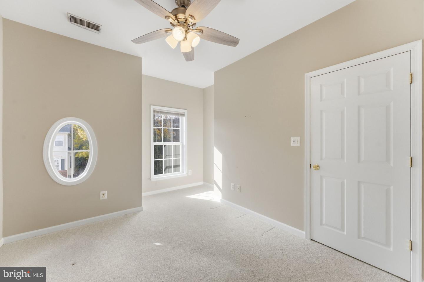 1538 ARTILLERY TER NE, LEESBURG, Virginia 20176, 3 Bedrooms Bedrooms, ,3 BathroomsBathrooms,Residential,For sale,1538 ARTILLERY TER NE,VALO2111274 MLS # VALO2111274 1538 ARTILLERY TER NE, LEESBURG, Virginia 20176, 3 Bedrooms Bedrooms, ,3 BathroomsBathrooms,Residential,For sale,1538 ARTILLERY TER NE,VALO2111274 MLS # VALO2111274