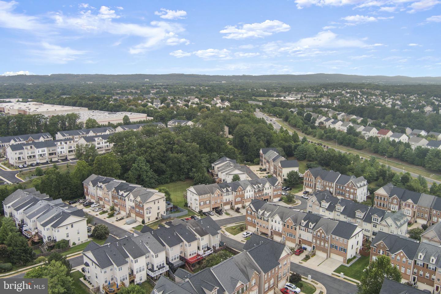 1538 ARTILLERY TER NE, LEESBURG, Virginia 20176, 3 Bedrooms Bedrooms, ,3 BathroomsBathrooms,Residential,For sale,1538 ARTILLERY TER NE,VALO2111274 MLS # VALO2111274 1538 ARTILLERY TER NE, LEESBURG, Virginia 20176, 3 Bedrooms Bedrooms, ,3 BathroomsBathrooms,Residential,For sale,1538 ARTILLERY TER NE,VALO2111274 MLS # VALO2111274