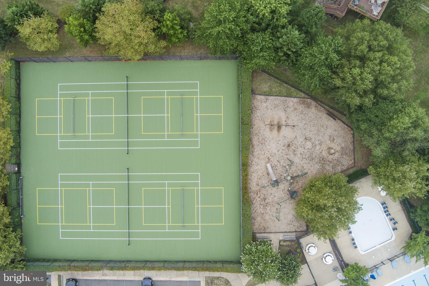 1538 ARTILLERY TER NE, LEESBURG, Virginia 20176, 3 Bedrooms Bedrooms, ,3 BathroomsBathrooms,Residential,For sale,1538 ARTILLERY TER NE,VALO2111274 MLS # VALO2111274 1538 ARTILLERY TER NE, LEESBURG, Virginia 20176, 3 Bedrooms Bedrooms, ,3 BathroomsBathrooms,Residential,For sale,1538 ARTILLERY TER NE,VALO2111274 MLS # VALO2111274