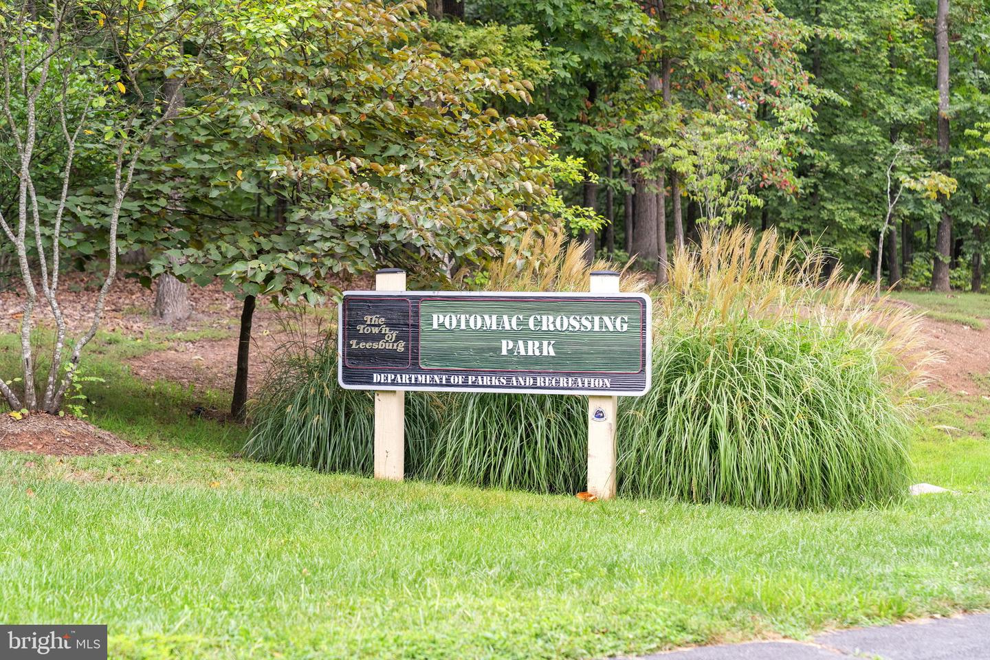 1538 ARTILLERY TER NE, LEESBURG, Virginia 20176, 3 Bedrooms Bedrooms, ,3 BathroomsBathrooms,Residential,For sale,1538 ARTILLERY TER NE,VALO2111274 MLS # VALO2111274 1538 ARTILLERY TER NE, LEESBURG, Virginia 20176, 3 Bedrooms Bedrooms, ,3 BathroomsBathrooms,Residential,For sale,1538 ARTILLERY TER NE,VALO2111274 MLS # VALO2111274