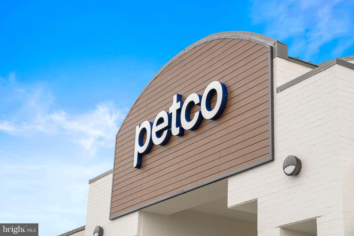 1538 ARTILLERY TER NE, LEESBURG, Virginia 20176, 3 Bedrooms Bedrooms, ,3 BathroomsBathrooms,Residential,For sale,1538 ARTILLERY TER NE,VALO2111274 MLS # VALO2111274 1538 ARTILLERY TER NE, LEESBURG, Virginia 20176, 3 Bedrooms Bedrooms, ,3 BathroomsBathrooms,Residential,For sale,1538 ARTILLERY TER NE,VALO2111274 MLS # VALO2111274