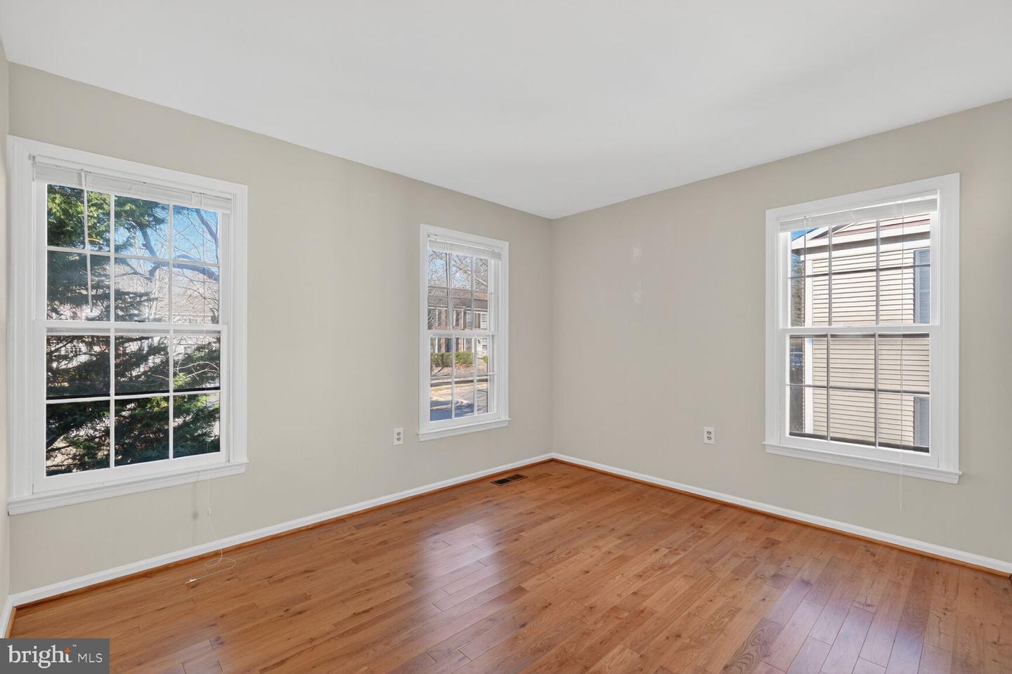 4515 SHOAL CREEK CT, ALEXANDRIA, Virginia 22312, 3 Bedrooms Bedrooms, ,3 BathroomsBathrooms,Residential,For sale,4515 SHOAL CREEK CT,VAFX2279568 MLS # VAFX2279568