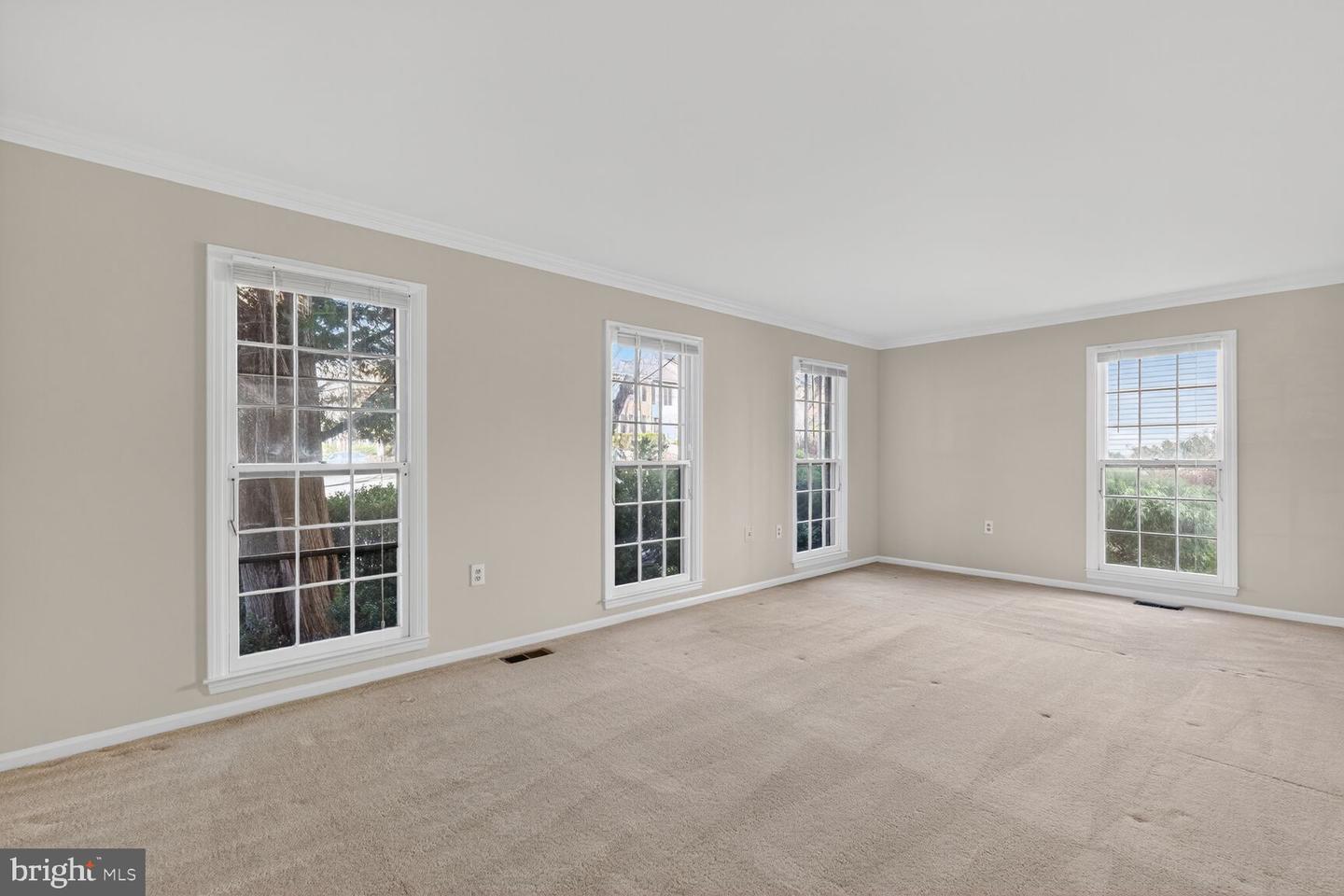 4515 SHOAL CREEK CT, ALEXANDRIA, Virginia 22312, 3 Bedrooms Bedrooms, ,3 BathroomsBathrooms,Residential,For sale,4515 SHOAL CREEK CT,VAFX2279568 MLS # VAFX2279568