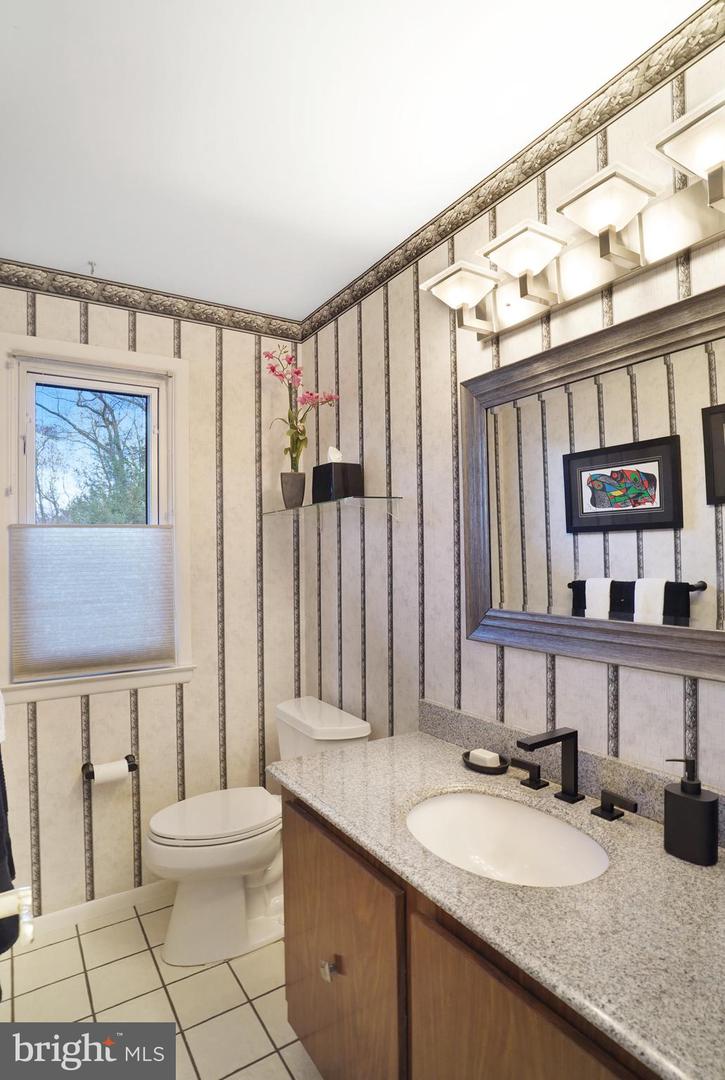 10906 MILLER RD, OAKTON, Virginia 22124, 4 Bedrooms Bedrooms, ,3 BathroomsBathrooms,Residential,For sale,10906 MILLER RD,VAFX2279618 MLS # VAFX2279618 10906 MILLER RD, OAKTON, Virginia 22124, 4 Bedrooms Bedrooms, ,3 BathroomsBathrooms,Residential,For sale,10906 MILLER RD,VAFX2279618 MLS # VAFX2279618