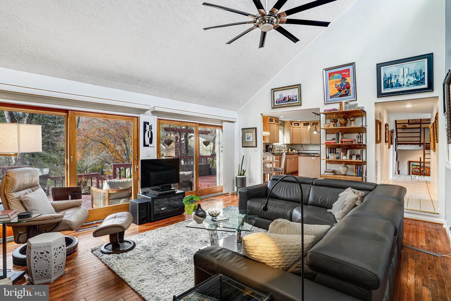 10906 MILLER RD, OAKTON, Virginia 22124, 4 Bedrooms Bedrooms, ,3 BathroomsBathrooms,Residential,For sale,10906 MILLER RD,VAFX2279618 MLS # VAFX2279618 10906 MILLER RD, OAKTON, Virginia 22124, 4 Bedrooms Bedrooms, ,3 BathroomsBathrooms,Residential,For sale,10906 MILLER RD,VAFX2279618 MLS # VAFX2279618