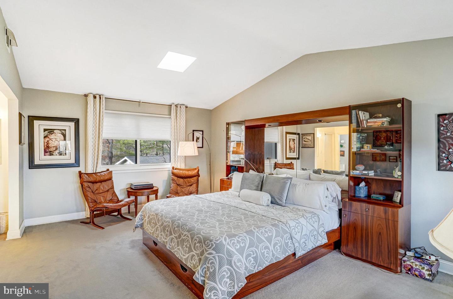 10906 MILLER RD, OAKTON, Virginia 22124, 4 Bedrooms Bedrooms, ,3 BathroomsBathrooms,Residential,For sale,10906 MILLER RD,VAFX2279618 MLS # VAFX2279618 10906 MILLER RD, OAKTON, Virginia 22124, 4 Bedrooms Bedrooms, ,3 BathroomsBathrooms,Residential,For sale,10906 MILLER RD,VAFX2279618 MLS # VAFX2279618