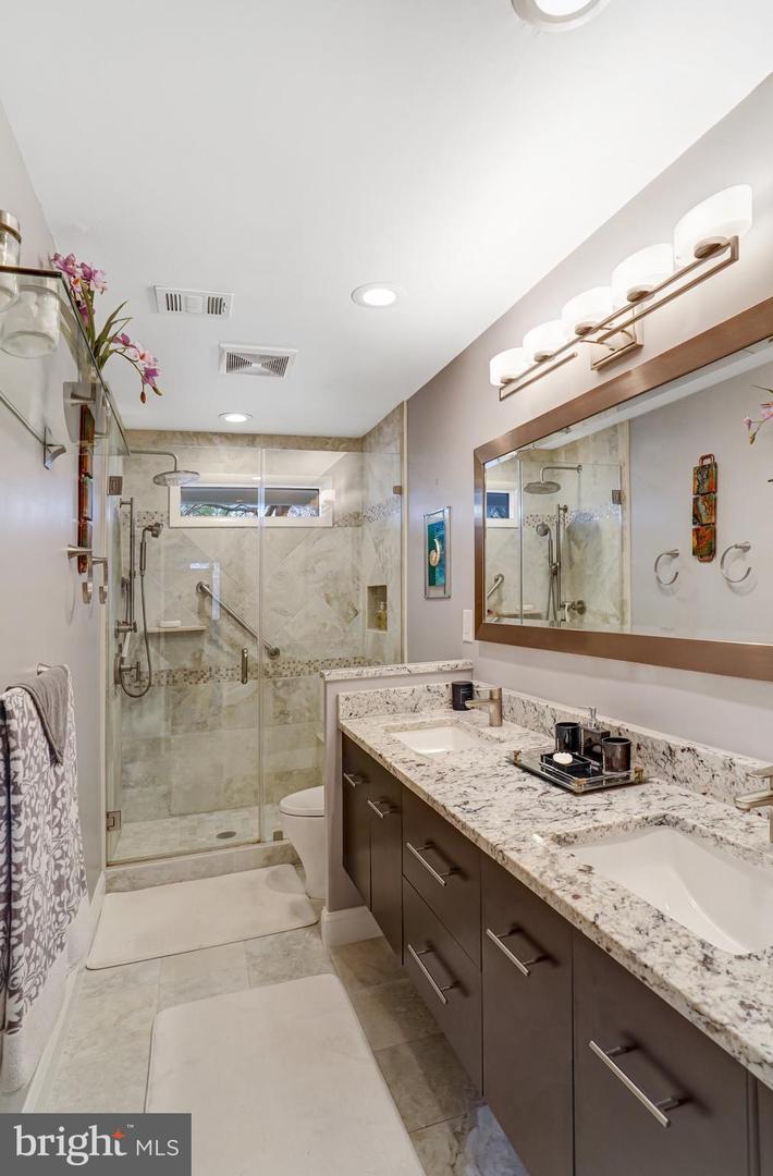 10906 MILLER RD, OAKTON, Virginia 22124, 4 Bedrooms Bedrooms, ,3 BathroomsBathrooms,Residential,For sale,10906 MILLER RD,VAFX2279618 MLS # VAFX2279618 10906 MILLER RD, OAKTON, Virginia 22124, 4 Bedrooms Bedrooms, ,3 BathroomsBathrooms,Residential,For sale,10906 MILLER RD,VAFX2279618 MLS # VAFX2279618