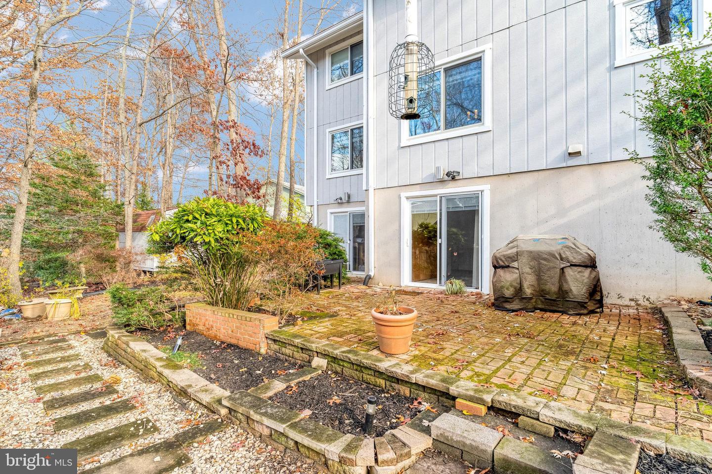 10906 MILLER RD, OAKTON, Virginia 22124, 4 Bedrooms Bedrooms, ,3 BathroomsBathrooms,Residential,For sale,10906 MILLER RD,VAFX2279618 MLS # VAFX2279618 10906 MILLER RD, OAKTON, Virginia 22124, 4 Bedrooms Bedrooms, ,3 BathroomsBathrooms,Residential,For sale,10906 MILLER RD,VAFX2279618 MLS # VAFX2279618