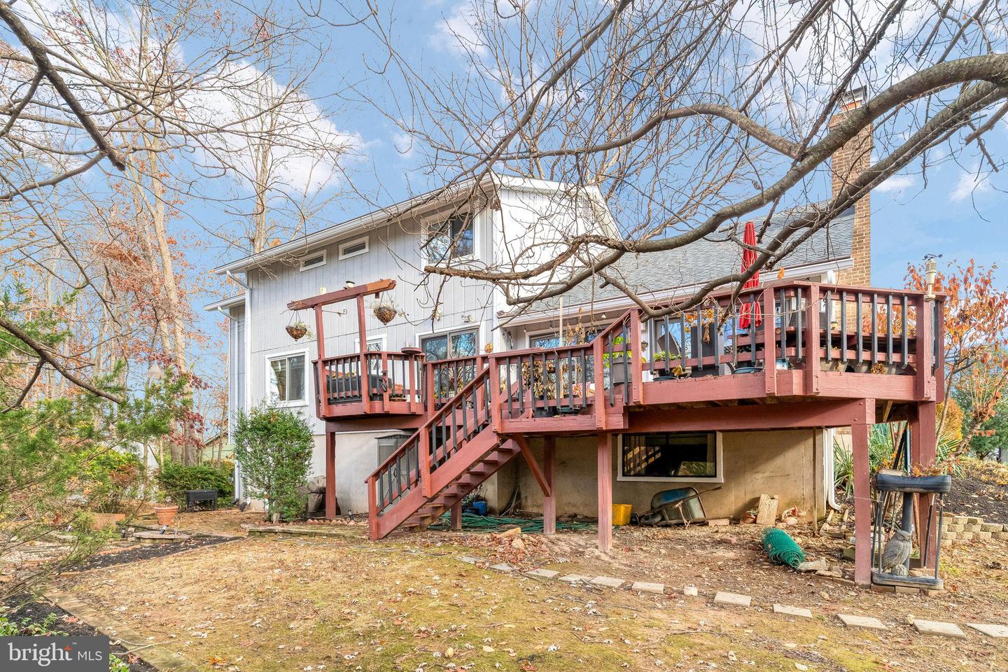 10906 MILLER RD, OAKTON, Virginia 22124, 4 Bedrooms Bedrooms, ,3 BathroomsBathrooms,Residential,For sale,10906 MILLER RD,VAFX2279618 MLS # VAFX2279618 10906 MILLER RD, OAKTON, Virginia 22124, 4 Bedrooms Bedrooms, ,3 BathroomsBathrooms,Residential,For sale,10906 MILLER RD,VAFX2279618 MLS # VAFX2279618