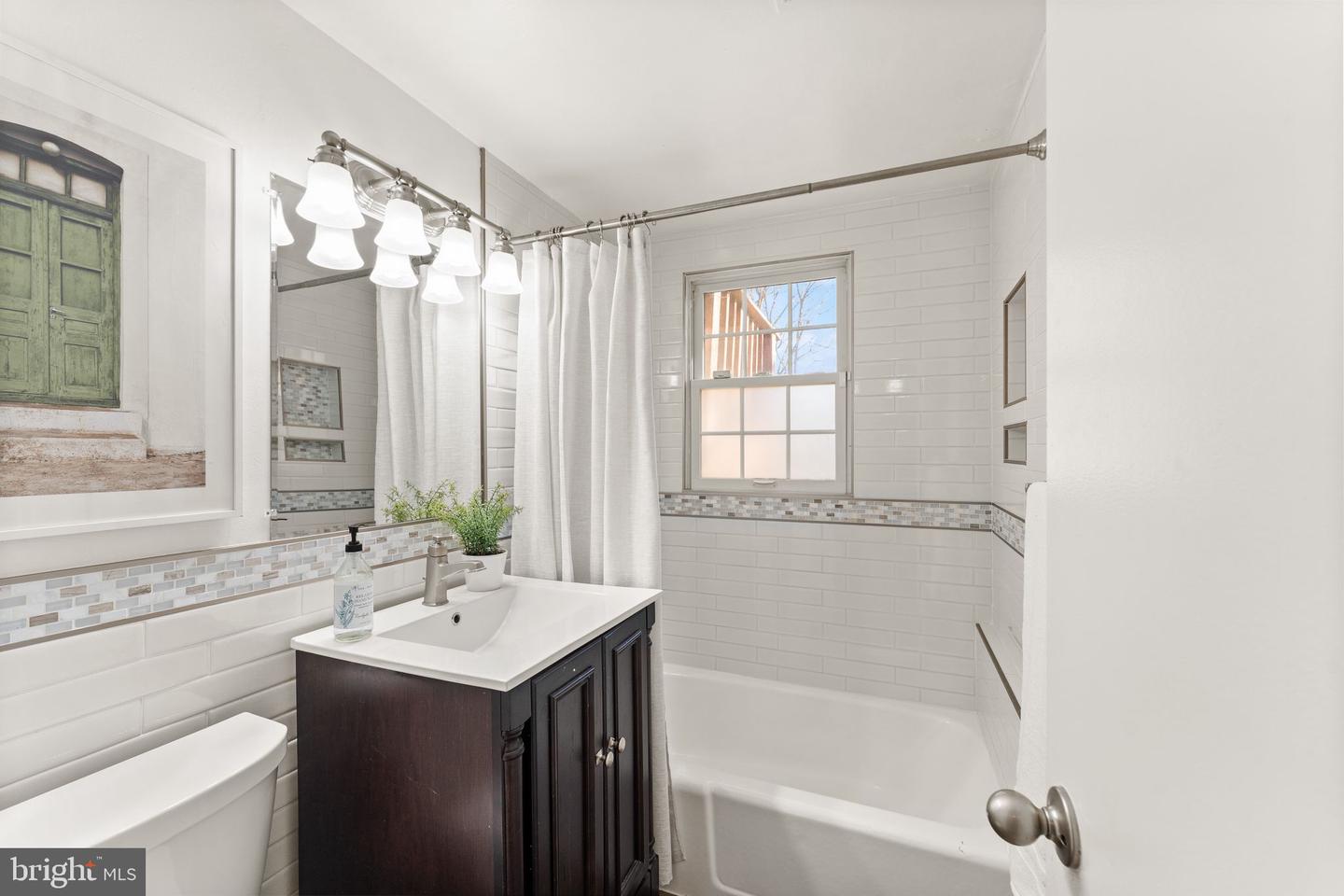 6101 BRIARVIEW CT, ALEXANDRIA, Virginia 22310, 3 Bedrooms Bedrooms, ,2 BathroomsBathrooms,Residential,For sale,6101 BRIARVIEW CT,VAFX2279628 MLS # VAFX2279628