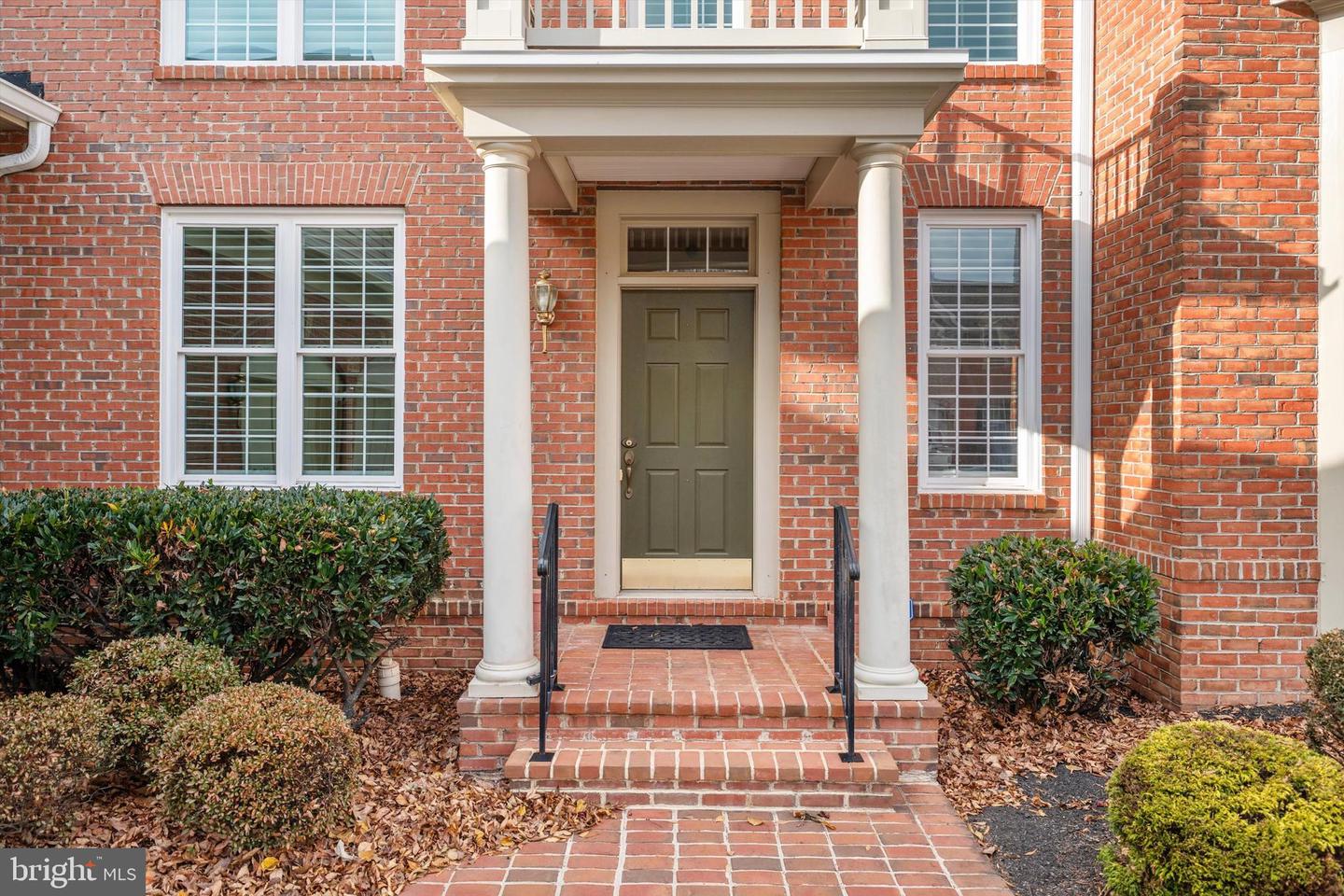 18426 LANIER ISLAND SQ, LEESBURG, Virginia 20176, 3 Bedrooms Bedrooms, ,2 BathroomsBathrooms,Residential,For sale,18426 LANIER ISLAND SQ,VALO2111386 MLS # VALO2111386