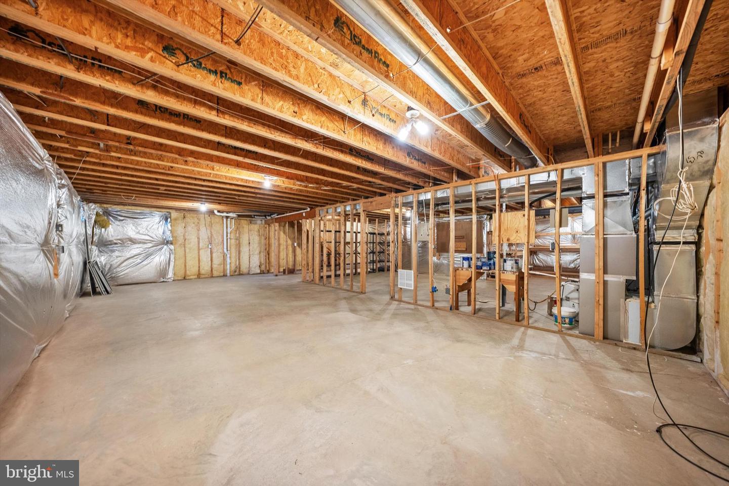 18426 LANIER ISLAND SQ, LEESBURG, Virginia 20176, 3 Bedrooms Bedrooms, ,2 BathroomsBathrooms,Residential,For sale,18426 LANIER ISLAND SQ,VALO2111386 MLS # VALO2111386