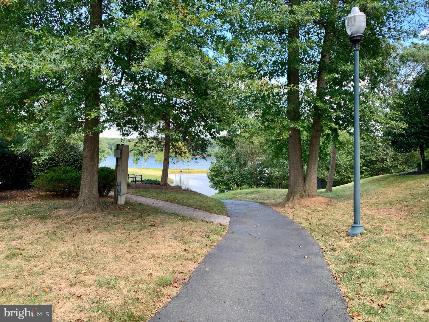 18426 LANIER ISLAND SQ, LEESBURG, Virginia 20176, 3 Bedrooms Bedrooms, ,2 BathroomsBathrooms,Residential,For sale,18426 LANIER ISLAND SQ,VALO2111386 MLS # VALO2111386