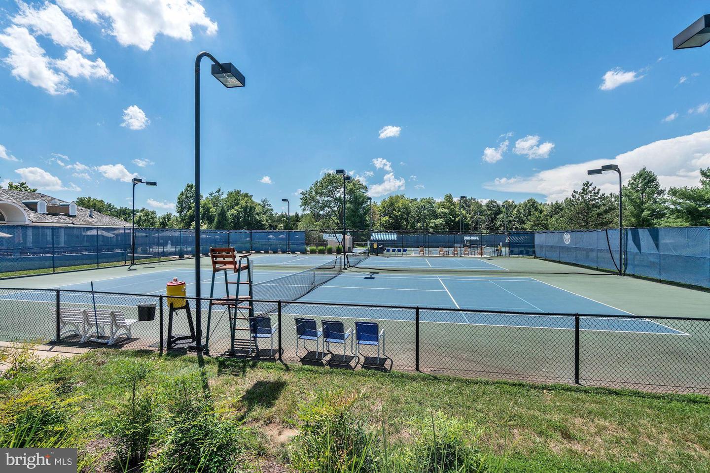 18426 LANIER ISLAND SQ, LEESBURG, Virginia 20176, 3 Bedrooms Bedrooms, ,2 BathroomsBathrooms,Residential,For sale,18426 LANIER ISLAND SQ,VALO2111386 MLS # VALO2111386