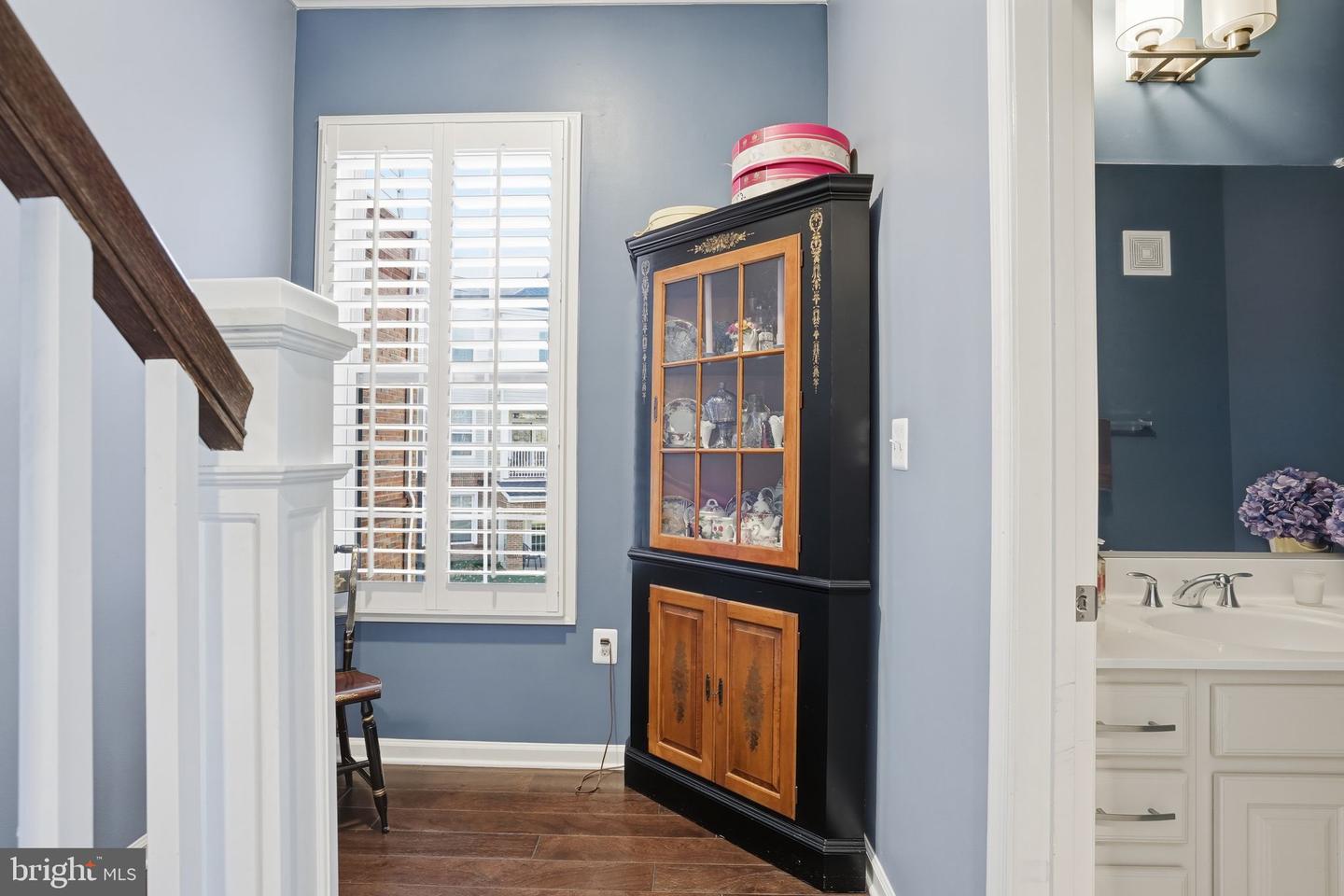 43031 FOXTRAIL WOODS TER #103, ASHBURN, Virginia 20148, 2 Bedrooms Bedrooms, ,2 BathroomsBathrooms,Residential,For sale,43031 FOXTRAIL WOODS TER #103,VALO2111432 MLS # VALO2111432