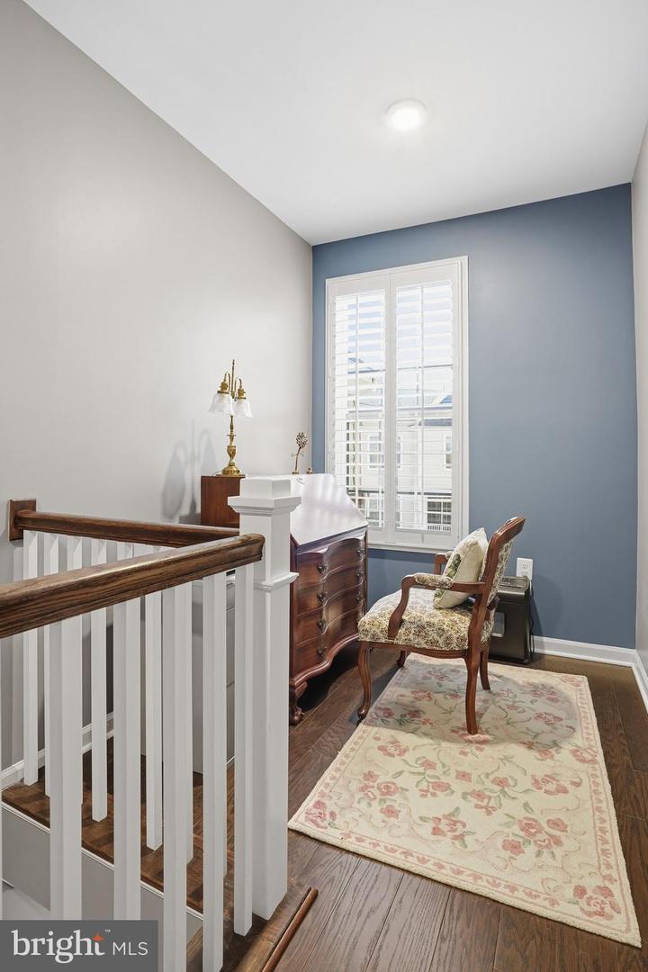 43031 FOXTRAIL WOODS TER #103, ASHBURN, Virginia 20148, 2 Bedrooms Bedrooms, ,2 BathroomsBathrooms,Residential,For sale,43031 FOXTRAIL WOODS TER #103,VALO2111432 MLS # VALO2111432