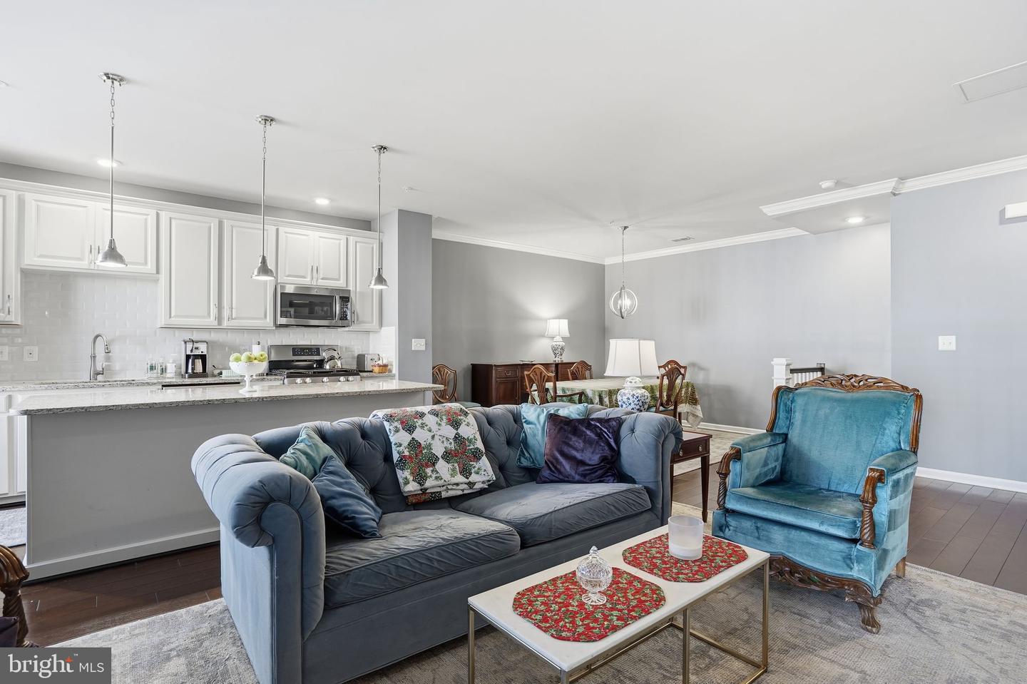 43031 FOXTRAIL WOODS TER #103, ASHBURN, Virginia 20148, 2 Bedrooms Bedrooms, ,2 BathroomsBathrooms,Residential,For sale,43031 FOXTRAIL WOODS TER #103,VALO2111432 MLS # VALO2111432