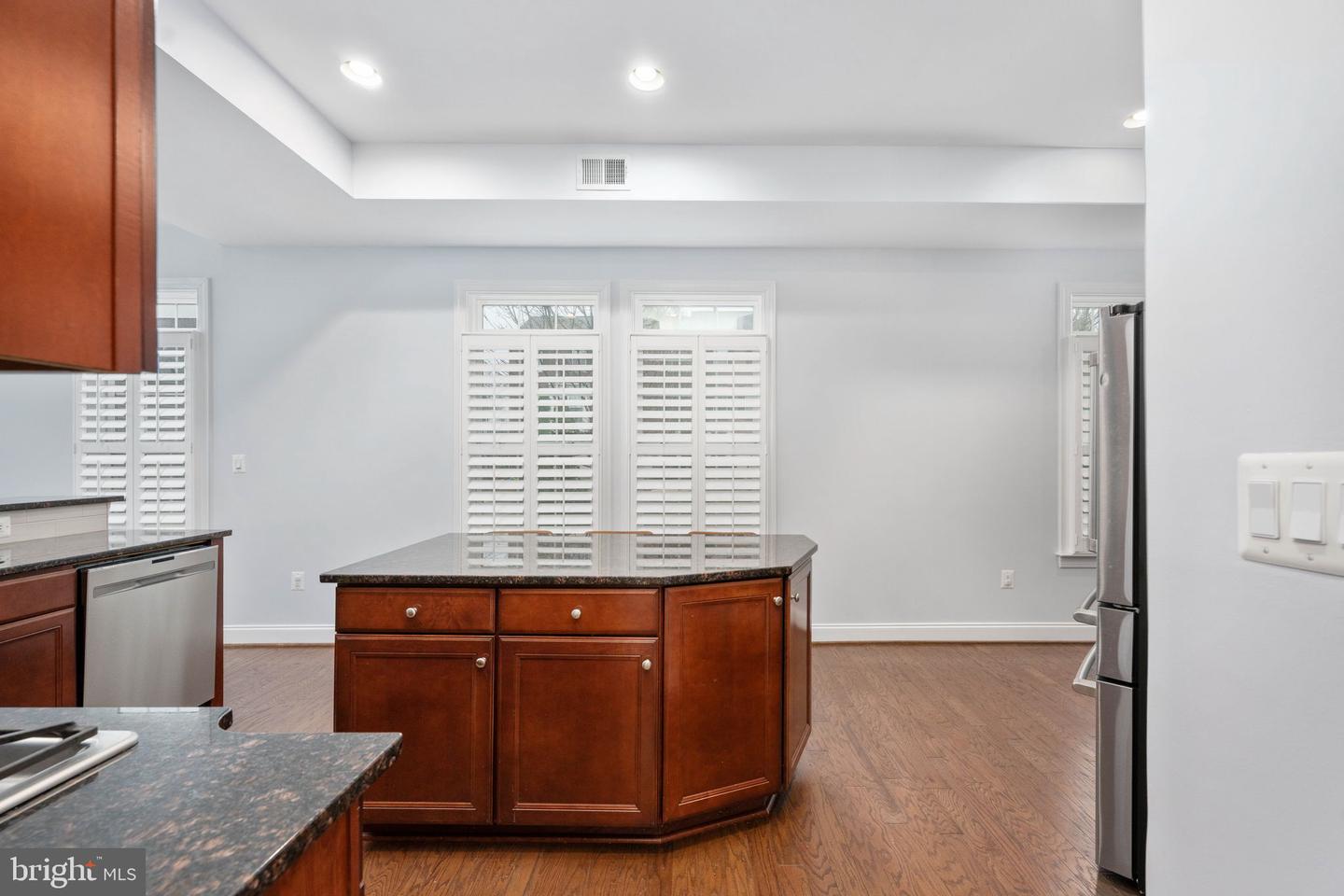 6044 MASONDALE RD, ALEXANDRIA, Virginia 22315, 4 Bedrooms Bedrooms, 14 Rooms Rooms,3 BathroomsBathrooms,Residential,For sale,6044 MASONDALE RD,VAFX2280120 MLS # VAFX2280120 6044 MASONDALE RD, ALEXANDRIA, Virginia 22315, 4 Bedrooms Bedrooms, 14 Rooms Rooms,3 BathroomsBathrooms,Residential,For sale,6044 MASONDALE RD,VAFX2280120 MLS # VAFX2280120