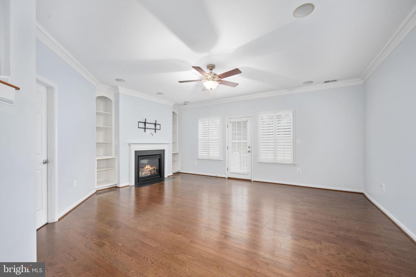 6044 MASONDALE RD, ALEXANDRIA, Virginia 22315, 4 Bedrooms Bedrooms, 14 Rooms Rooms,3 BathroomsBathrooms,Residential,For sale,6044 MASONDALE RD,VAFX2280120 MLS # VAFX2280120 6044 MASONDALE RD, ALEXANDRIA, Virginia 22315, 4 Bedrooms Bedrooms, 14 Rooms Rooms,3 BathroomsBathrooms,Residential,For sale,6044 MASONDALE RD,VAFX2280120 MLS # VAFX2280120