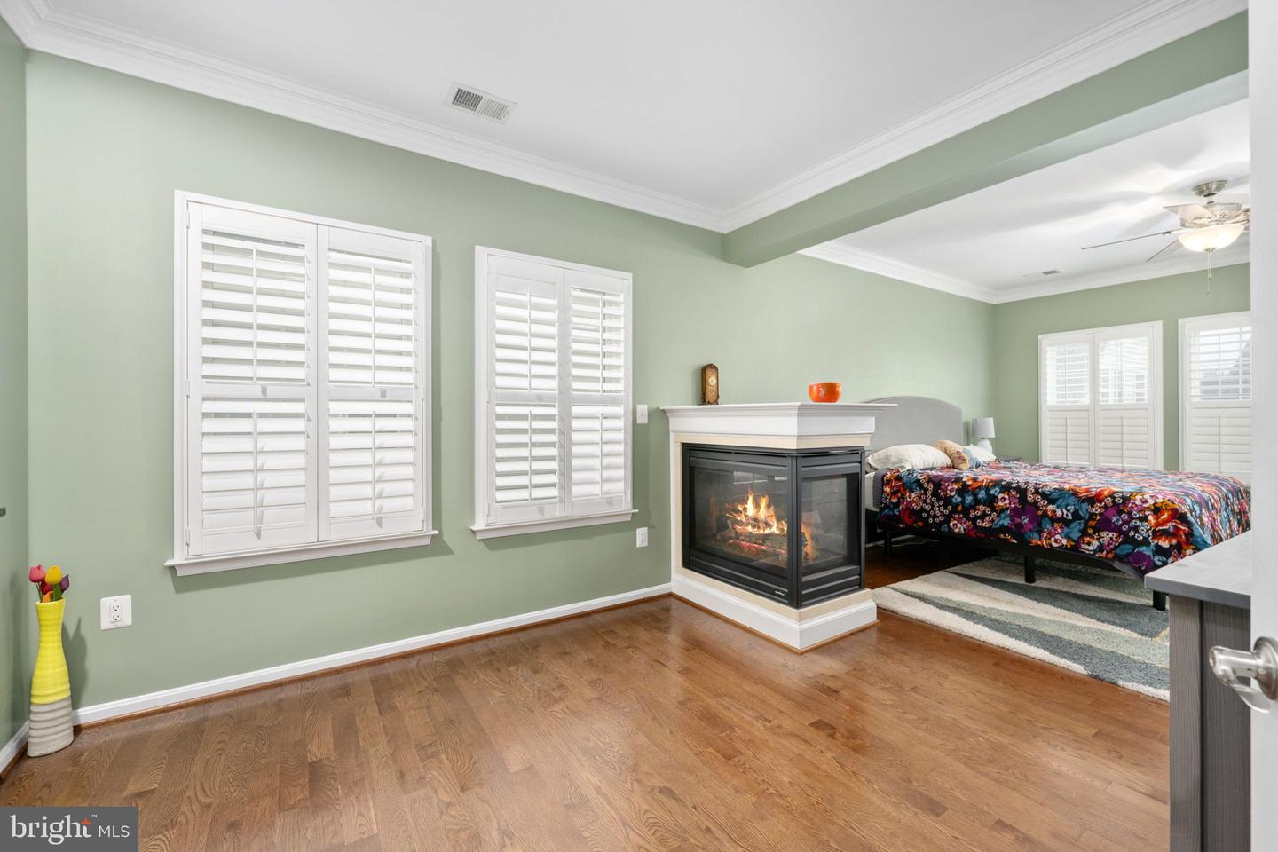 6044 MASONDALE RD, ALEXANDRIA, Virginia 22315, 4 Bedrooms Bedrooms, 14 Rooms Rooms,3 BathroomsBathrooms,Residential,For sale,6044 MASONDALE RD,VAFX2280120 MLS # VAFX2280120 6044 MASONDALE RD, ALEXANDRIA, Virginia 22315, 4 Bedrooms Bedrooms, 14 Rooms Rooms,3 BathroomsBathrooms,Residential,For sale,6044 MASONDALE RD,VAFX2280120 MLS # VAFX2280120