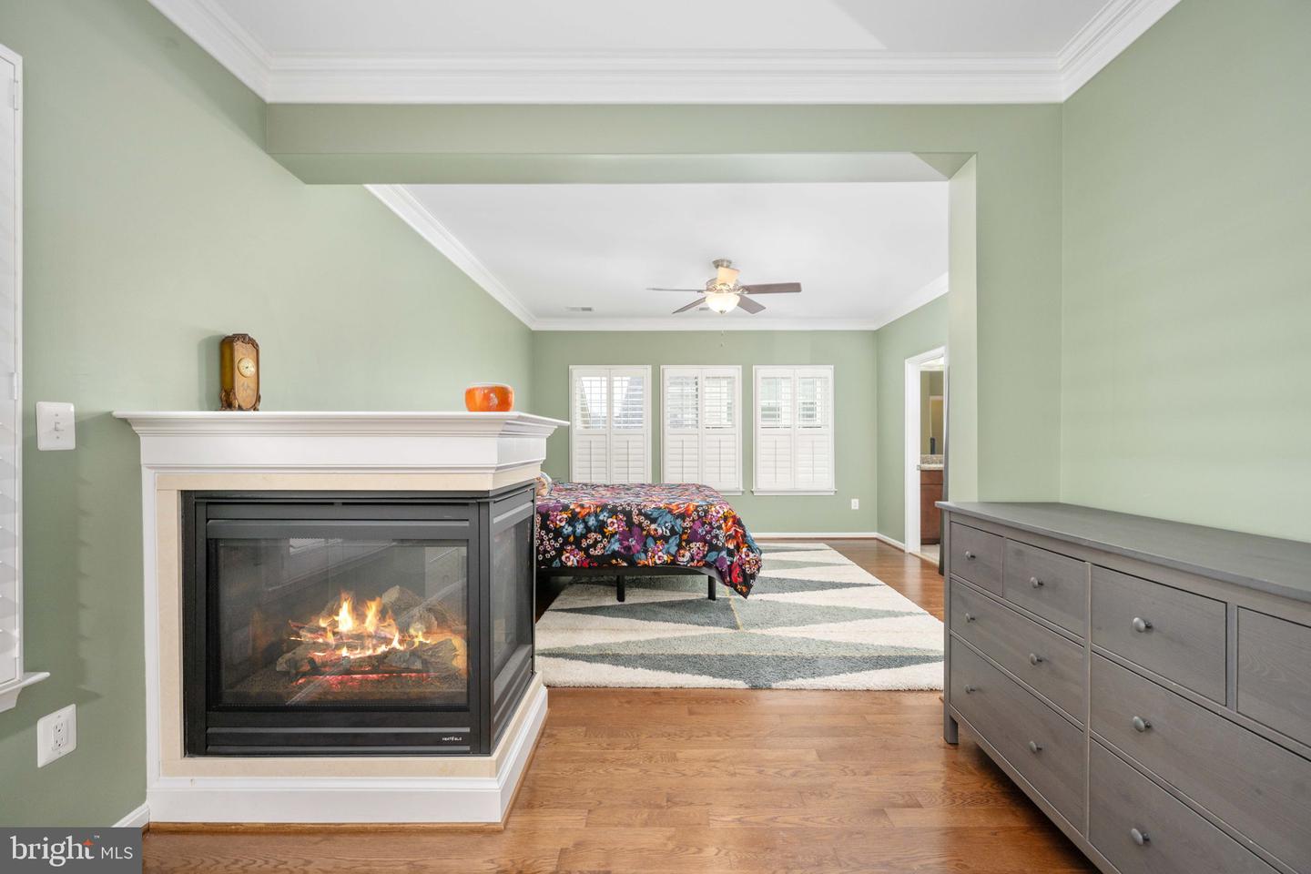 6044 MASONDALE RD, ALEXANDRIA, Virginia 22315, 4 Bedrooms Bedrooms, 14 Rooms Rooms,3 BathroomsBathrooms,Residential,For sale,6044 MASONDALE RD,VAFX2280120 MLS # VAFX2280120 6044 MASONDALE RD, ALEXANDRIA, Virginia 22315, 4 Bedrooms Bedrooms, 14 Rooms Rooms,3 BathroomsBathrooms,Residential,For sale,6044 MASONDALE RD,VAFX2280120 MLS # VAFX2280120