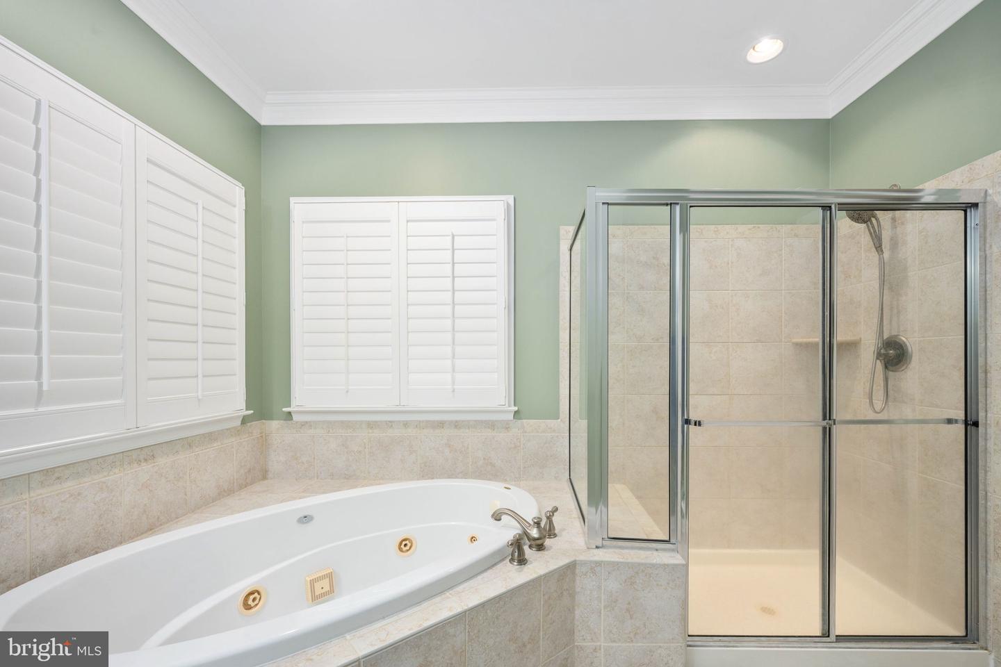 6044 MASONDALE RD, ALEXANDRIA, Virginia 22315, 4 Bedrooms Bedrooms, 14 Rooms Rooms,3 BathroomsBathrooms,Residential,For sale,6044 MASONDALE RD,VAFX2280120 MLS # VAFX2280120 6044 MASONDALE RD, ALEXANDRIA, Virginia 22315, 4 Bedrooms Bedrooms, 14 Rooms Rooms,3 BathroomsBathrooms,Residential,For sale,6044 MASONDALE RD,VAFX2280120 MLS # VAFX2280120