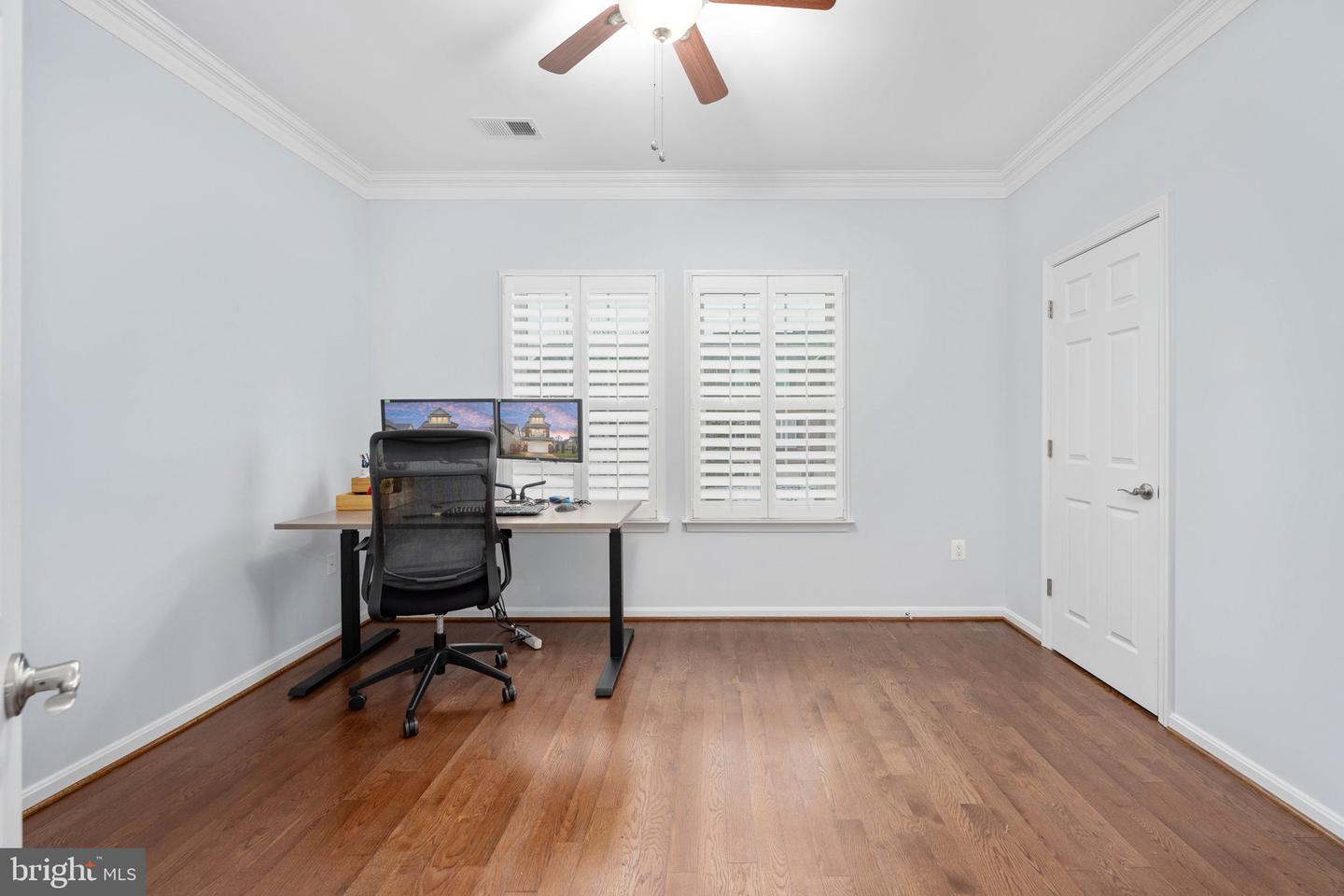 6044 MASONDALE RD, ALEXANDRIA, Virginia 22315, 4 Bedrooms Bedrooms, 14 Rooms Rooms,3 BathroomsBathrooms,Residential,For sale,6044 MASONDALE RD,VAFX2280120 MLS # VAFX2280120 6044 MASONDALE RD, ALEXANDRIA, Virginia 22315, 4 Bedrooms Bedrooms, 14 Rooms Rooms,3 BathroomsBathrooms,Residential,For sale,6044 MASONDALE RD,VAFX2280120 MLS # VAFX2280120