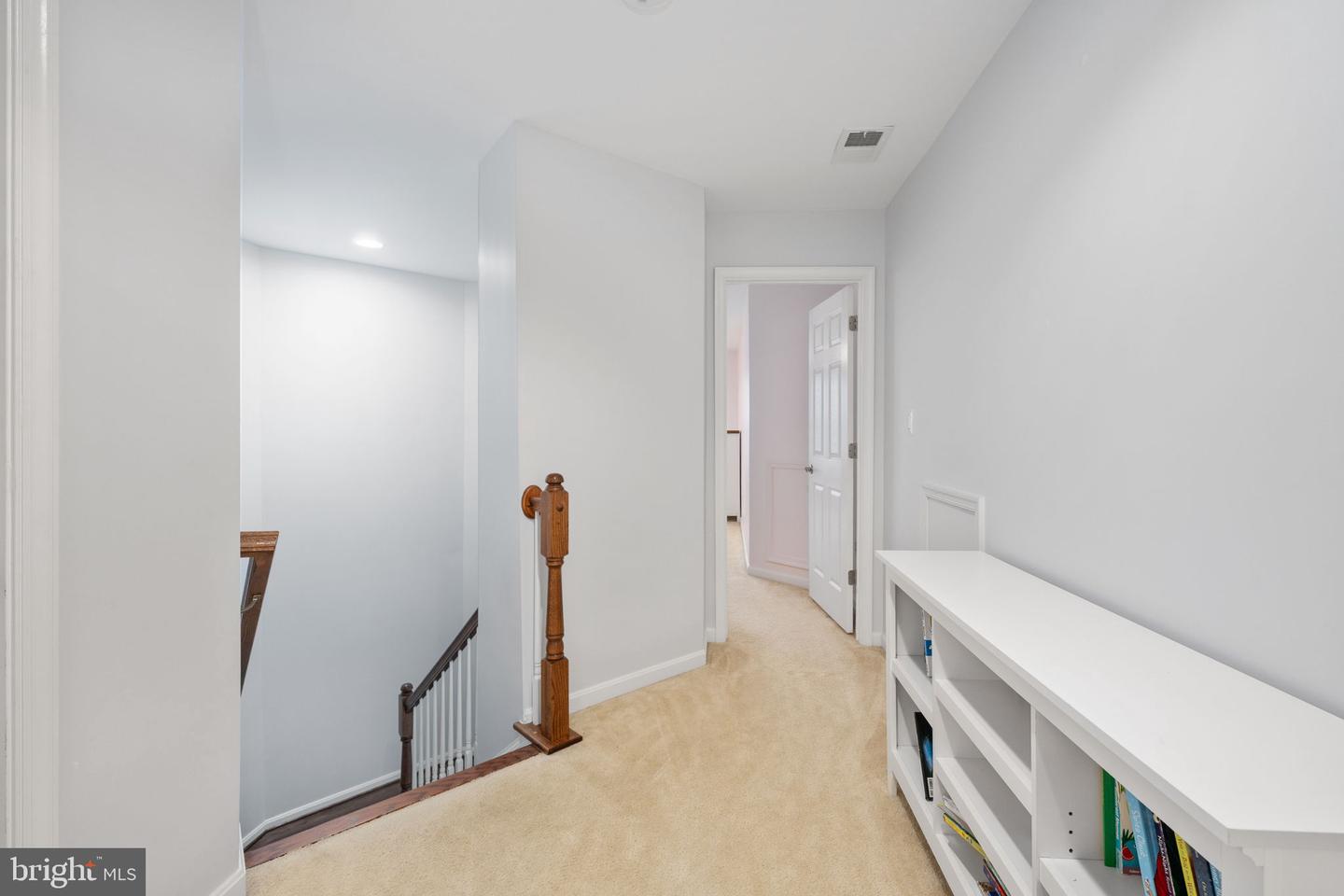 6044 MASONDALE RD, ALEXANDRIA, Virginia 22315, 4 Bedrooms Bedrooms, 14 Rooms Rooms,3 BathroomsBathrooms,Residential,For sale,6044 MASONDALE RD,VAFX2280120 MLS # VAFX2280120 6044 MASONDALE RD, ALEXANDRIA, Virginia 22315, 4 Bedrooms Bedrooms, 14 Rooms Rooms,3 BathroomsBathrooms,Residential,For sale,6044 MASONDALE RD,VAFX2280120 MLS # VAFX2280120