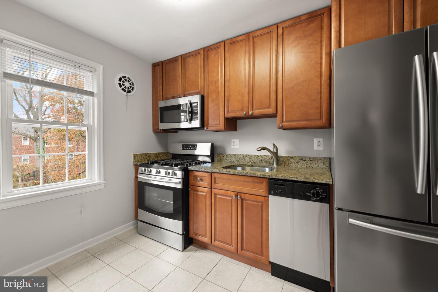 1411 BELLE VIEW BLVD #B1, ALEXANDRIA, Virginia 22307, 1 Bedroom Bedrooms, ,1 BathroomBathrooms,Residential,For sale,1411 BELLE VIEW BLVD #B1,VAFX2280222 MLS # VAFX2280222