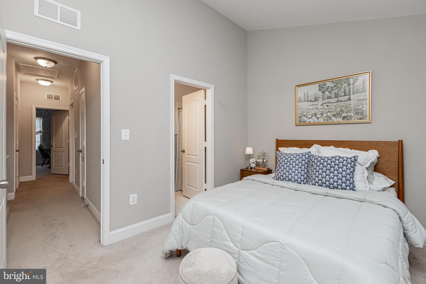 4336 POTOMAC HIGHLANDS CIR #51, TRIANGLE, Virginia 22172, 3 Bedrooms Bedrooms, ,2 BathroomsBathrooms,Residential,For sale,4336 POTOMAC HIGHLANDS CIR #51,VAPW2108214 MLS # VAPW2108214 4336 POTOMAC HIGHLANDS CIR #51, TRIANGLE, Virginia 22172, 3 Bedrooms Bedrooms, ,2 BathroomsBathrooms,Residential,For sale,4336 POTOMAC HIGHLANDS CIR #51,VAPW2108214 MLS # VAPW2108214