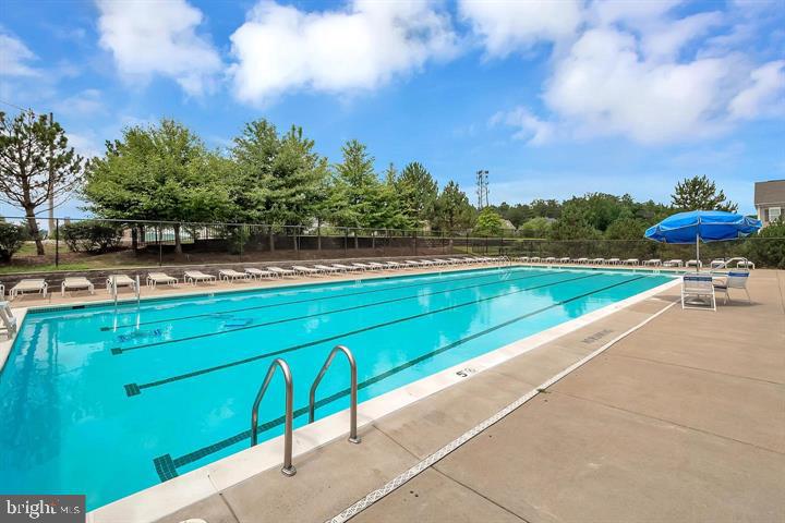 4336 POTOMAC HIGHLANDS CIR #51, TRIANGLE, Virginia 22172, 3 Bedrooms Bedrooms, ,2 BathroomsBathrooms,Residential,For sale,4336 POTOMAC HIGHLANDS CIR #51,VAPW2108214 MLS # VAPW2108214 4336 POTOMAC HIGHLANDS CIR #51, TRIANGLE, Virginia 22172, 3 Bedrooms Bedrooms, ,2 BathroomsBathrooms,Residential,For sale,4336 POTOMAC HIGHLANDS CIR #51,VAPW2108214 MLS # VAPW2108214