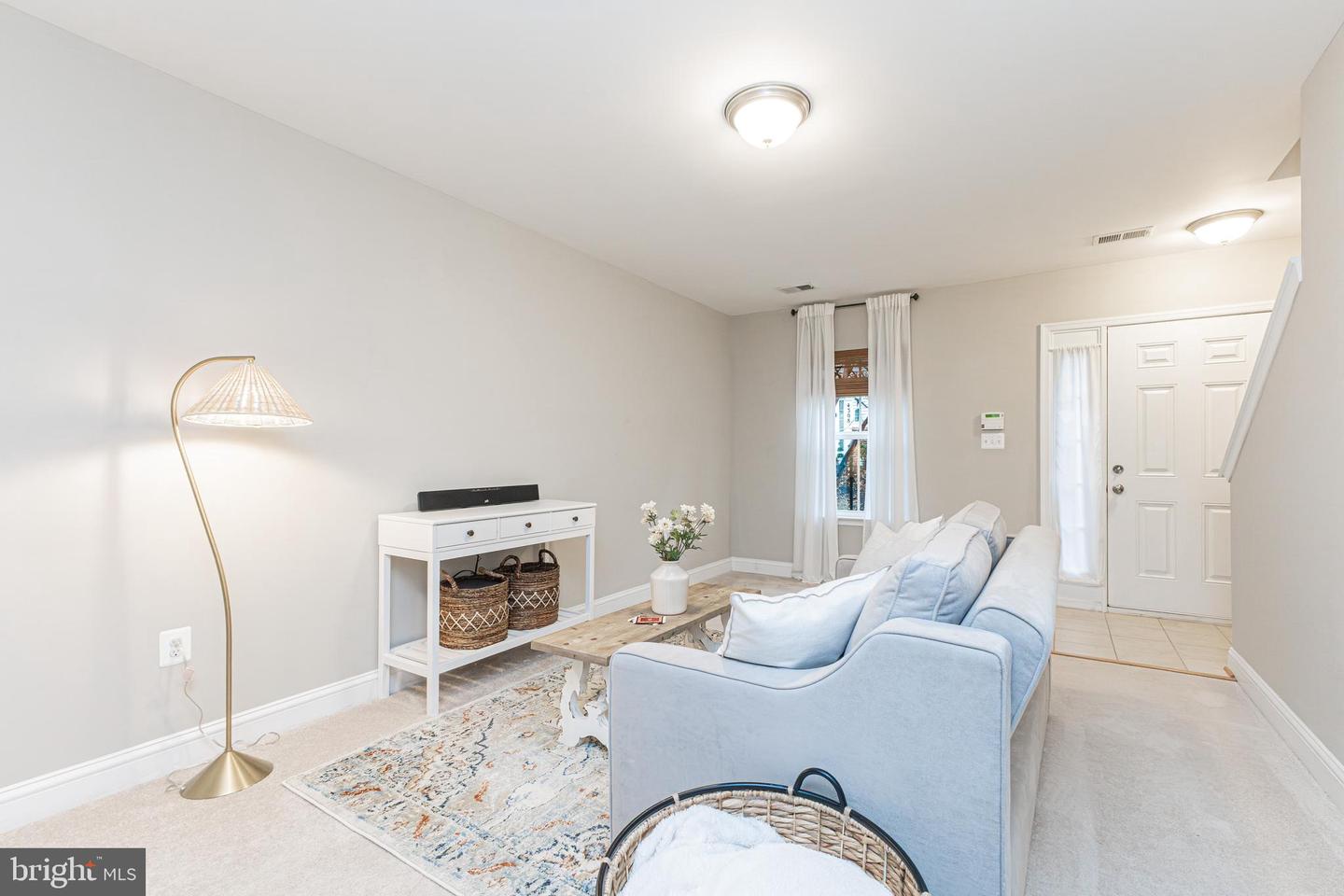 4336 POTOMAC HIGHLANDS CIR #51, TRIANGLE, Virginia 22172, 3 Bedrooms Bedrooms, ,2 BathroomsBathrooms,Residential,For sale,4336 POTOMAC HIGHLANDS CIR #51,VAPW2108214 MLS # VAPW2108214 4336 POTOMAC HIGHLANDS CIR #51, TRIANGLE, Virginia 22172, 3 Bedrooms Bedrooms, ,2 BathroomsBathrooms,Residential,For sale,4336 POTOMAC HIGHLANDS CIR #51,VAPW2108214 MLS # VAPW2108214