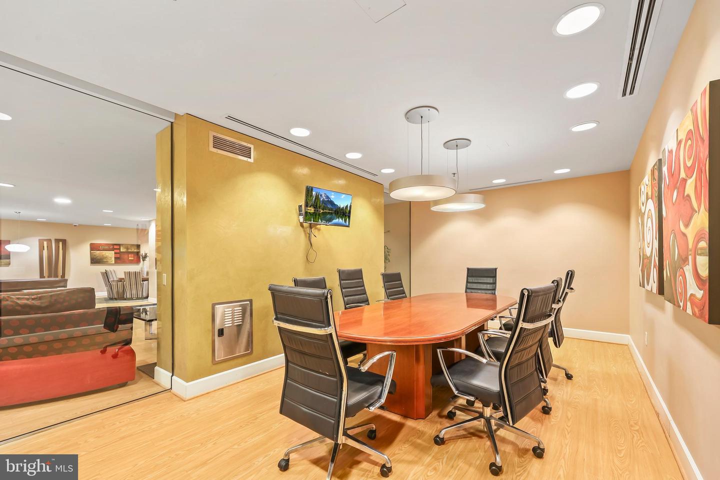 444 W BROAD ST #504, FALLS CHURCH, Virginia 22046, 2 Bedrooms Bedrooms, ,2 BathroomsBathrooms,Residential,For sale,444 W BROAD ST #504,VAFA2003468 MLS # VAFA2003468 444 W BROAD ST #504, FALLS CHURCH, Virginia 22046, 2 Bedrooms Bedrooms, ,2 BathroomsBathrooms,Residential,For sale,444 W BROAD ST #504,VAFA2003468 MLS # VAFA2003468