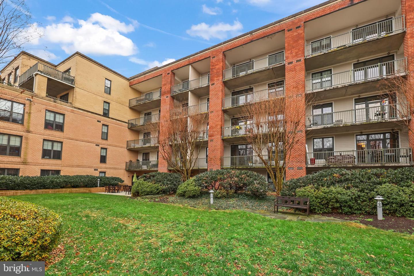 444 W BROAD ST #504, FALLS CHURCH, Virginia 22046, 2 Bedrooms Bedrooms, ,2 BathroomsBathrooms,Residential,For sale,444 W BROAD ST #504,VAFA2003468 MLS # VAFA2003468 444 W BROAD ST #504, FALLS CHURCH, Virginia 22046, 2 Bedrooms Bedrooms, ,2 BathroomsBathrooms,Residential,For sale,444 W BROAD ST #504,VAFA2003468 MLS # VAFA2003468