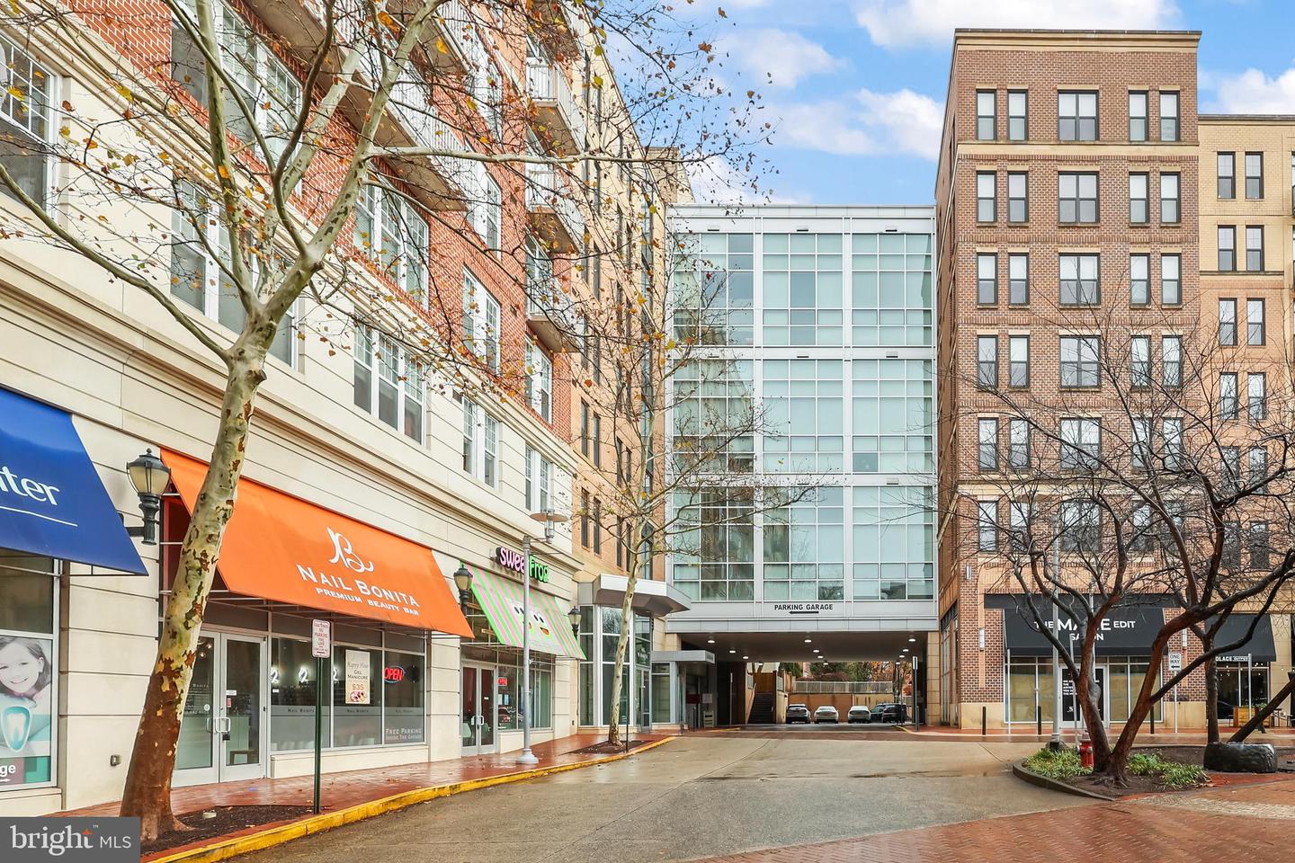 444 W BROAD ST #504, FALLS CHURCH, Virginia 22046, 2 Bedrooms Bedrooms, ,2 BathroomsBathrooms,Residential,For sale,444 W BROAD ST #504,VAFA2003468 MLS # VAFA2003468 444 W BROAD ST #504, FALLS CHURCH, Virginia 22046, 2 Bedrooms Bedrooms, ,2 BathroomsBathrooms,Residential,For sale,444 W BROAD ST #504,VAFA2003468 MLS # VAFA2003468