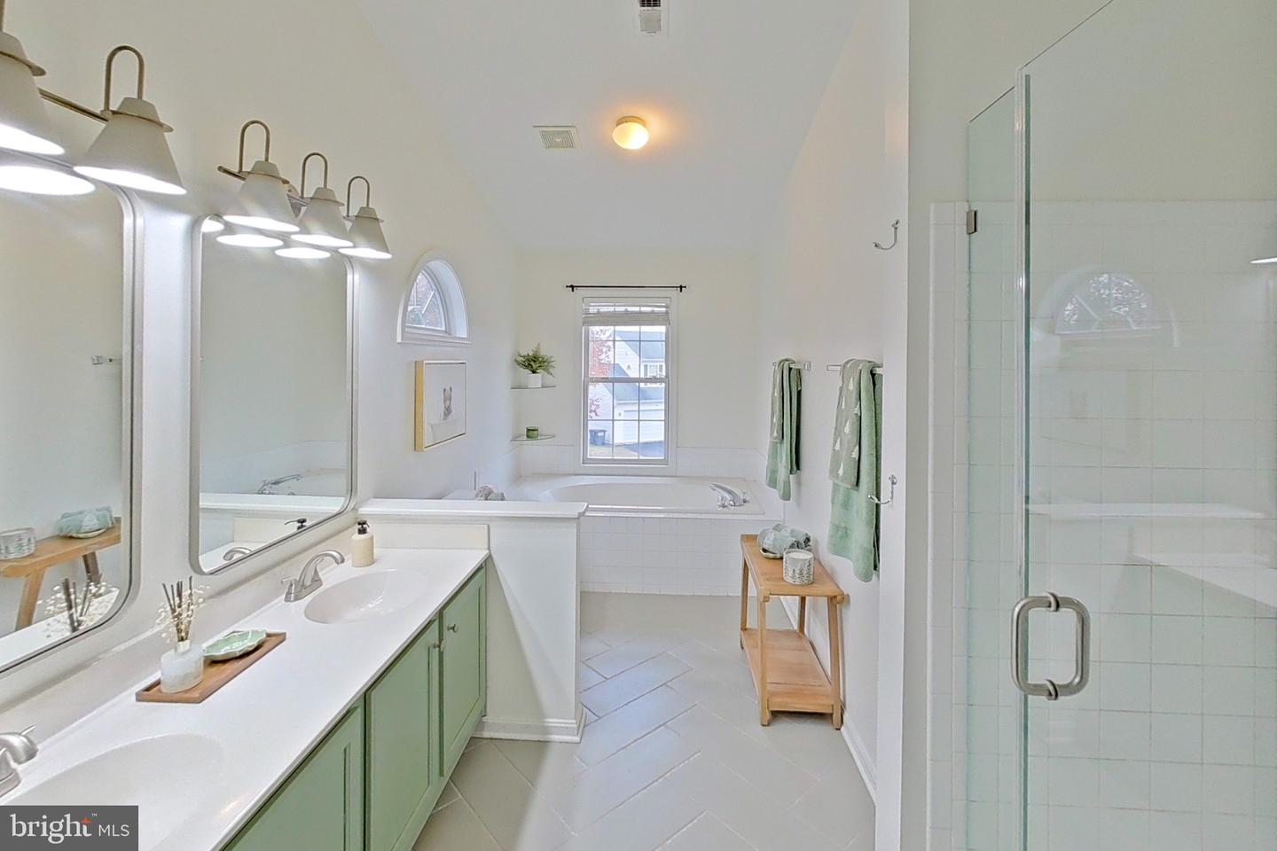 12 DOUG CT, STAFFORD, Virginia 22554, 5 Bedrooms Bedrooms, ,3 BathroomsBathrooms,Residential,For sale,12 DOUG CT,VAST2044402 MLS # VAST2044402