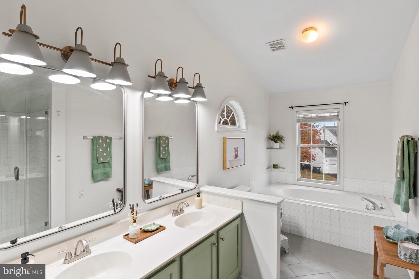 12 DOUG CT, STAFFORD, Virginia 22554, 5 Bedrooms Bedrooms, ,3 BathroomsBathrooms,Residential,For sale,12 DOUG CT,VAST2044402 MLS # VAST2044402