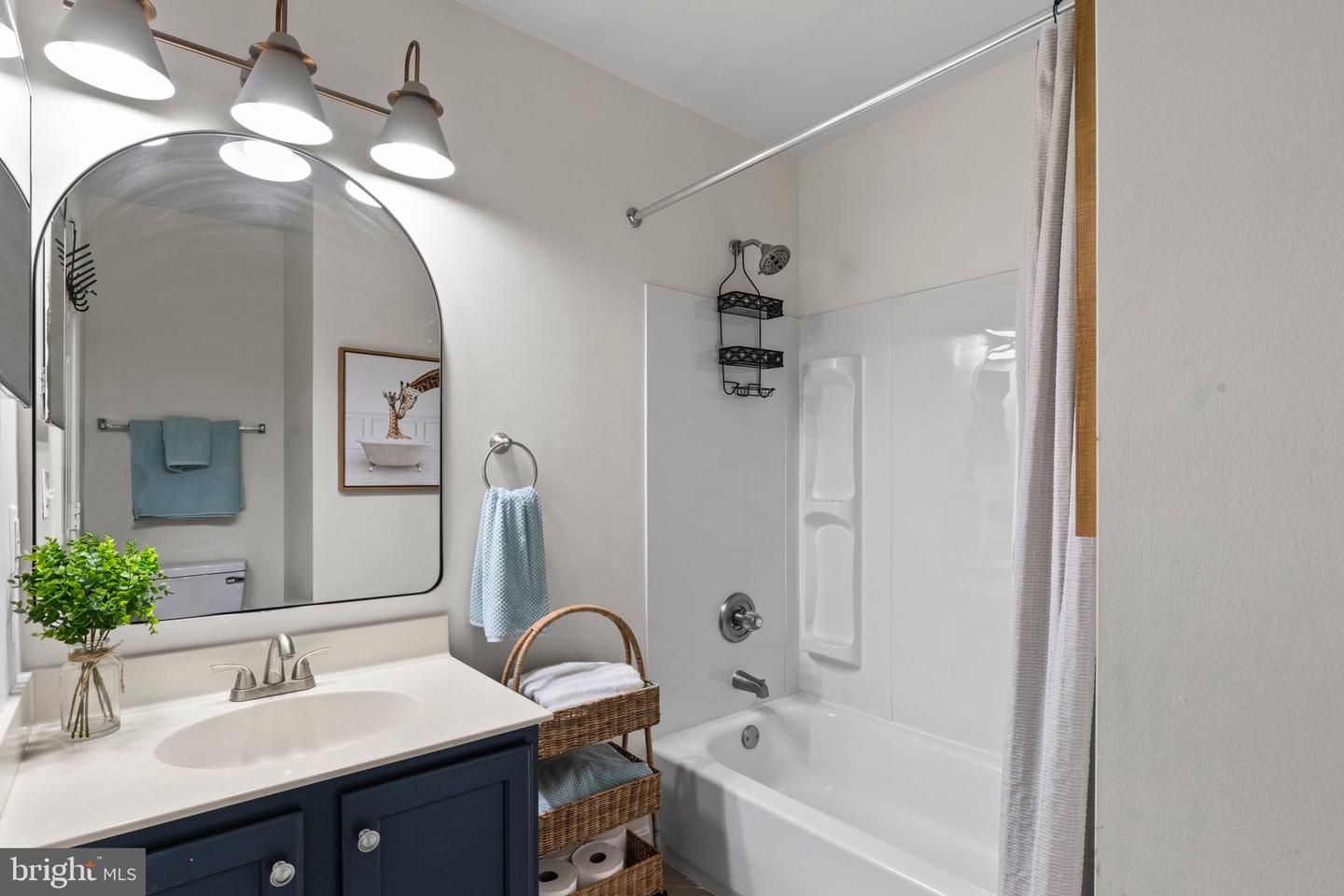 12 DOUG CT, STAFFORD, Virginia 22554, 5 Bedrooms Bedrooms, ,3 BathroomsBathrooms,Residential,For sale,12 DOUG CT,VAST2044402 MLS # VAST2044402