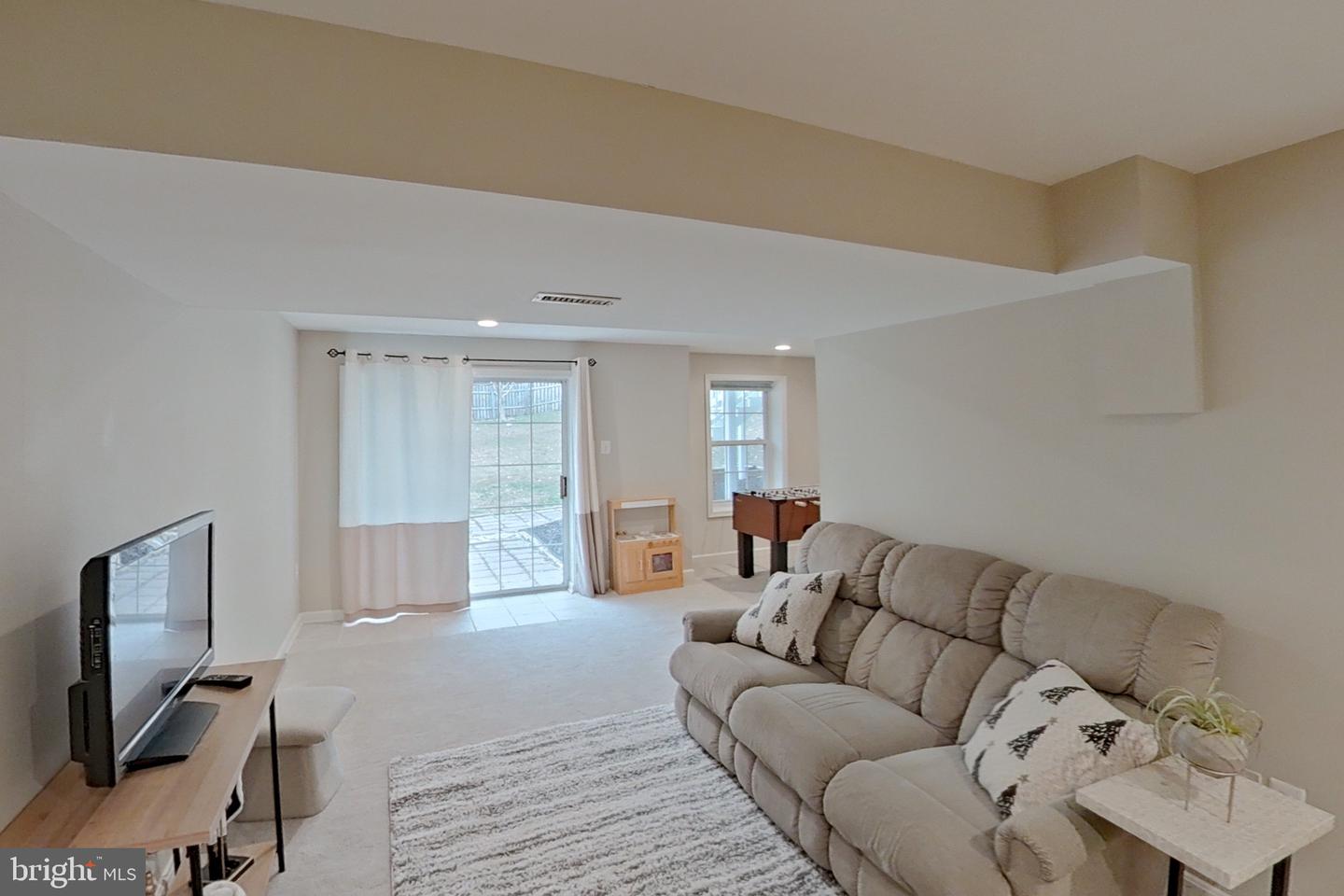 12 DOUG CT, STAFFORD, Virginia 22554, 5 Bedrooms Bedrooms, ,3 BathroomsBathrooms,Residential,For sale,12 DOUG CT,VAST2044402 MLS # VAST2044402