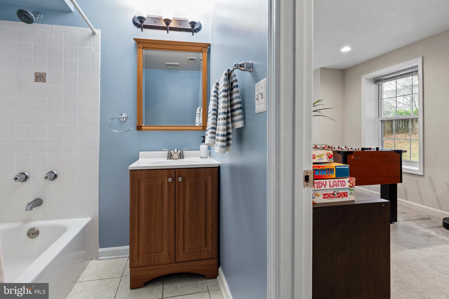 12 DOUG CT, STAFFORD, Virginia 22554, 5 Bedrooms Bedrooms, ,3 BathroomsBathrooms,Residential,For sale,12 DOUG CT,VAST2044402 MLS # VAST2044402