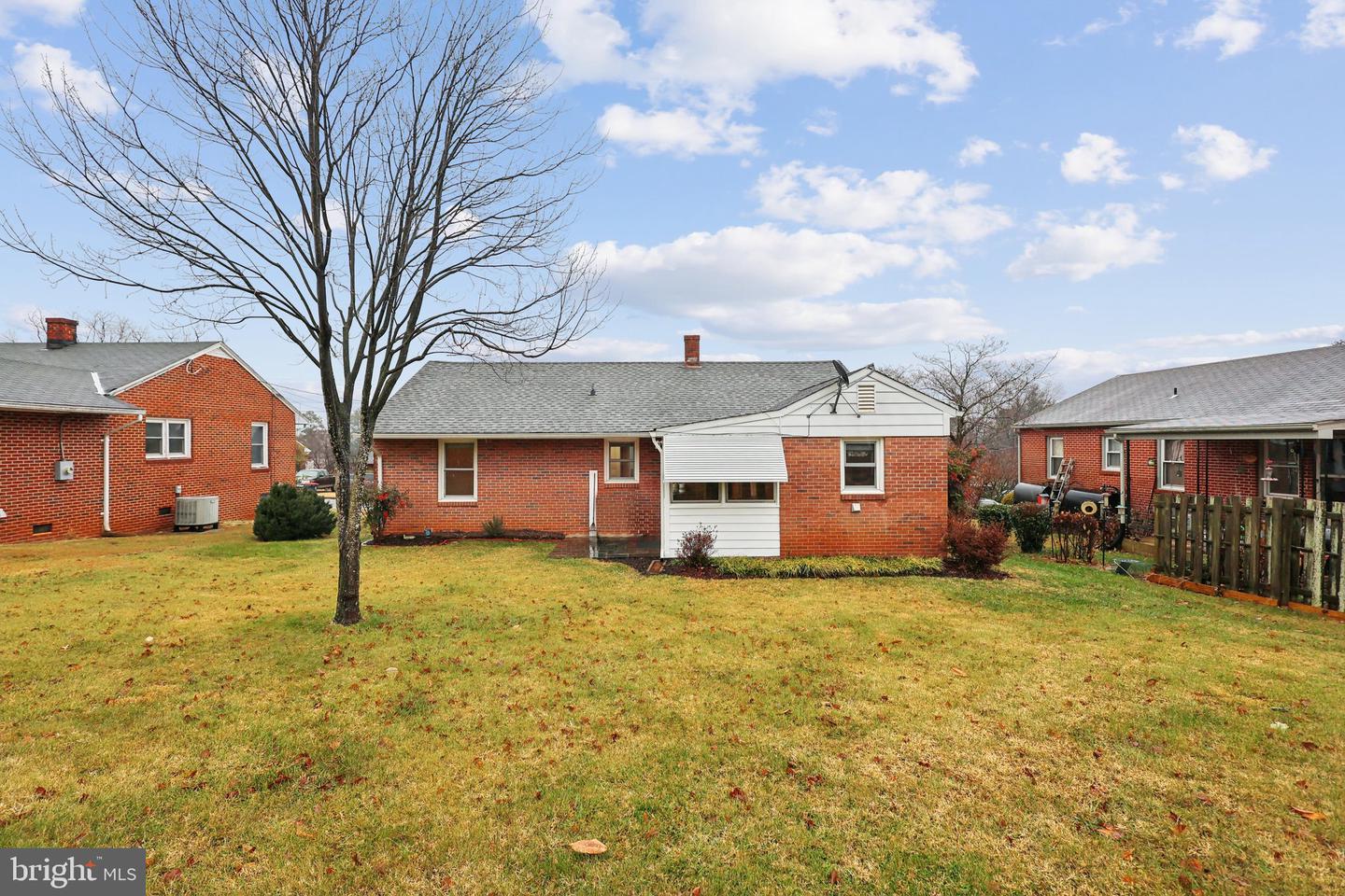 198 BURGESS ST, ORANGE, Virginia 22960, 2 Bedrooms Bedrooms, ,1 BathroomBathrooms,Residential,For sale,198 BURGESS ST,VAOR2012852 MLS # VAOR2012852