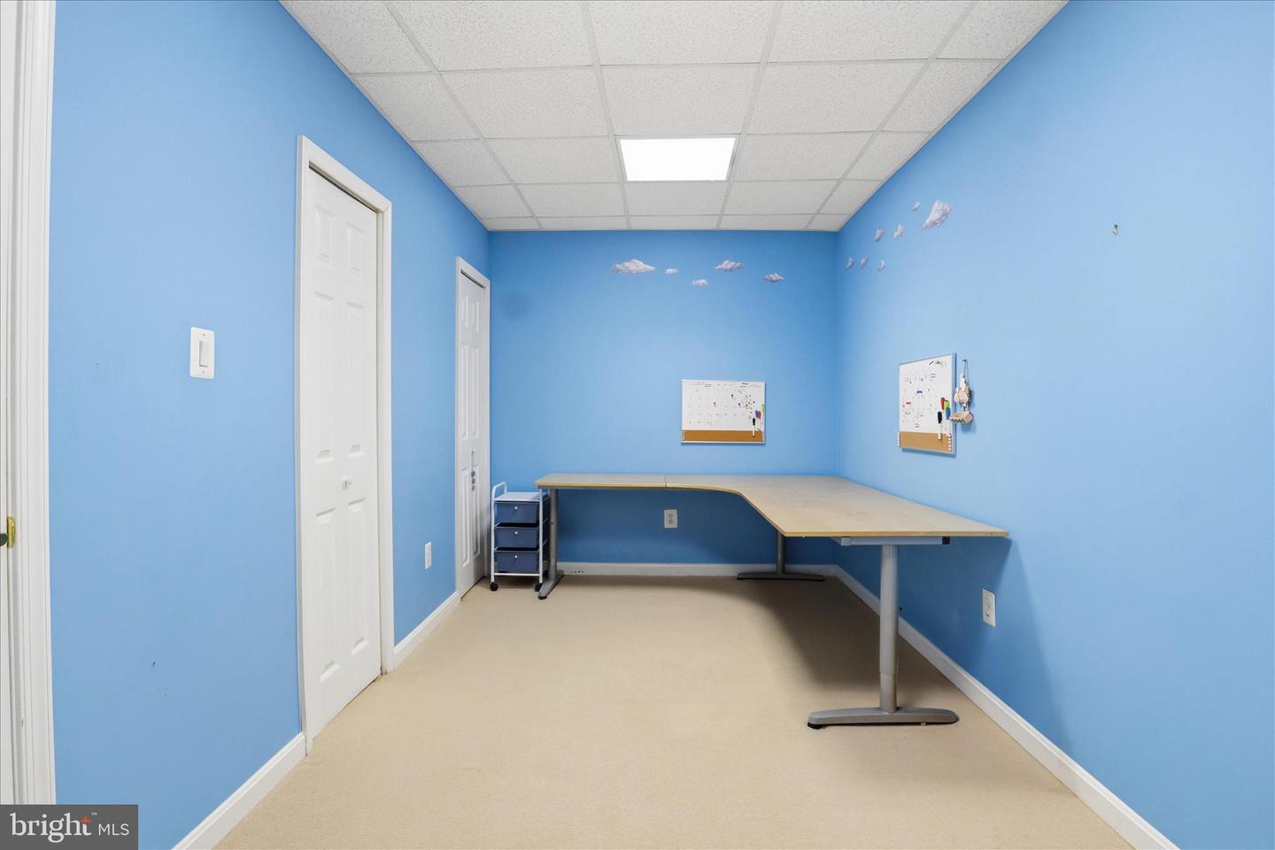 7806 BIRNAM WOOD DR, MCLEAN, Virginia 22102, 5 Bedrooms Bedrooms, ,4 BathroomsBathrooms,Residential,For sale,7806 BIRNAM WOOD DR,VAFX2280358 MLS # VAFX2280358